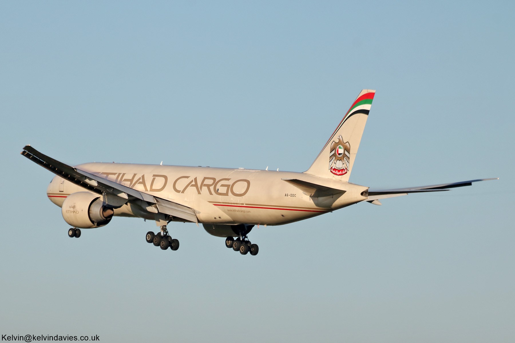 Etihad Airways 777 A6-DDC