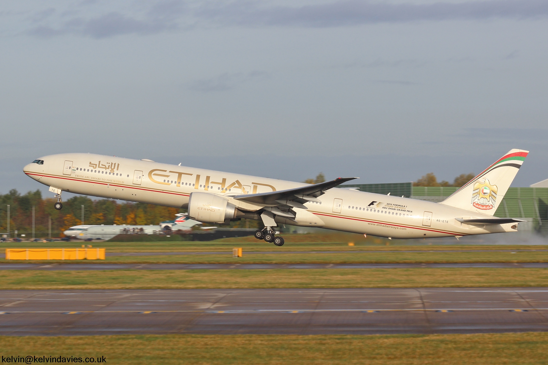 Etihad Airways 777 A6-ETE