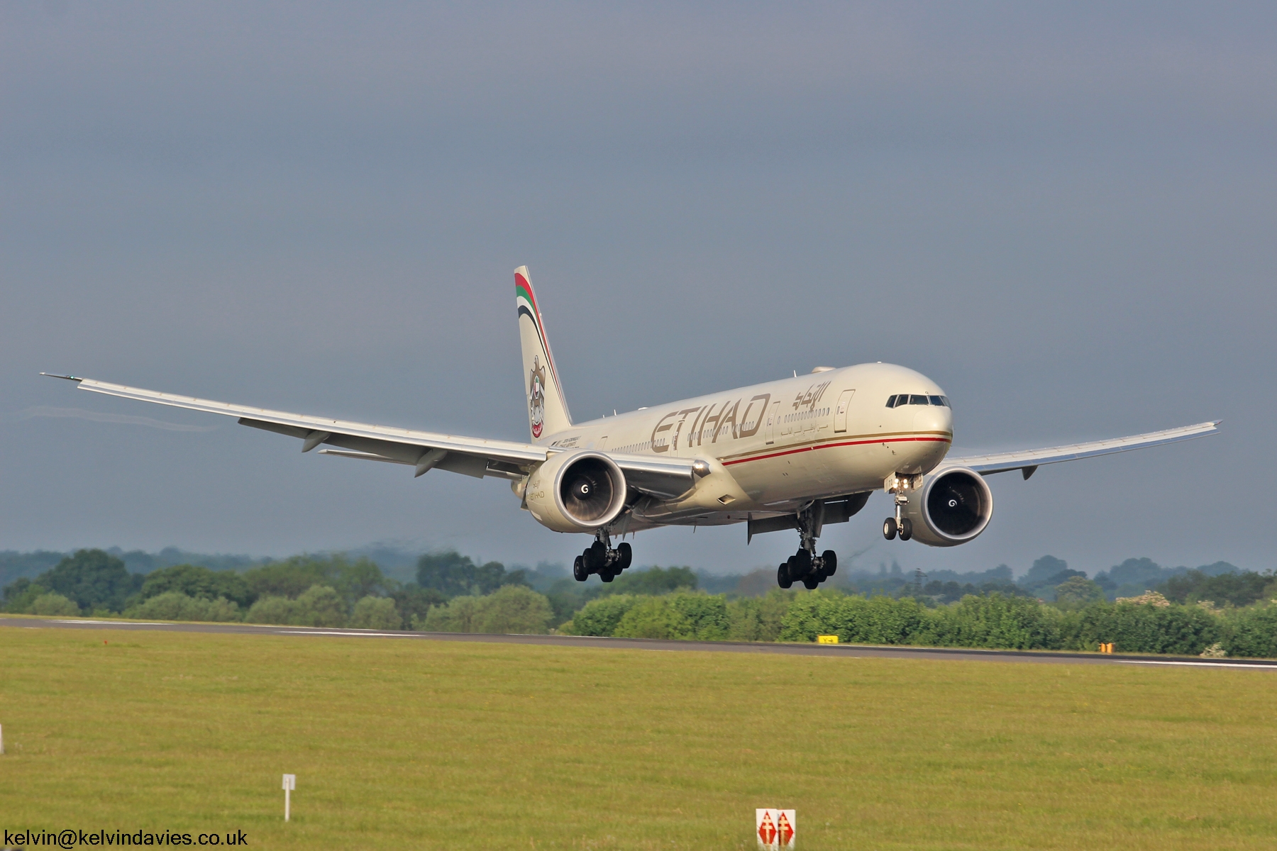 Etihad Airways 777 A6-ETQ