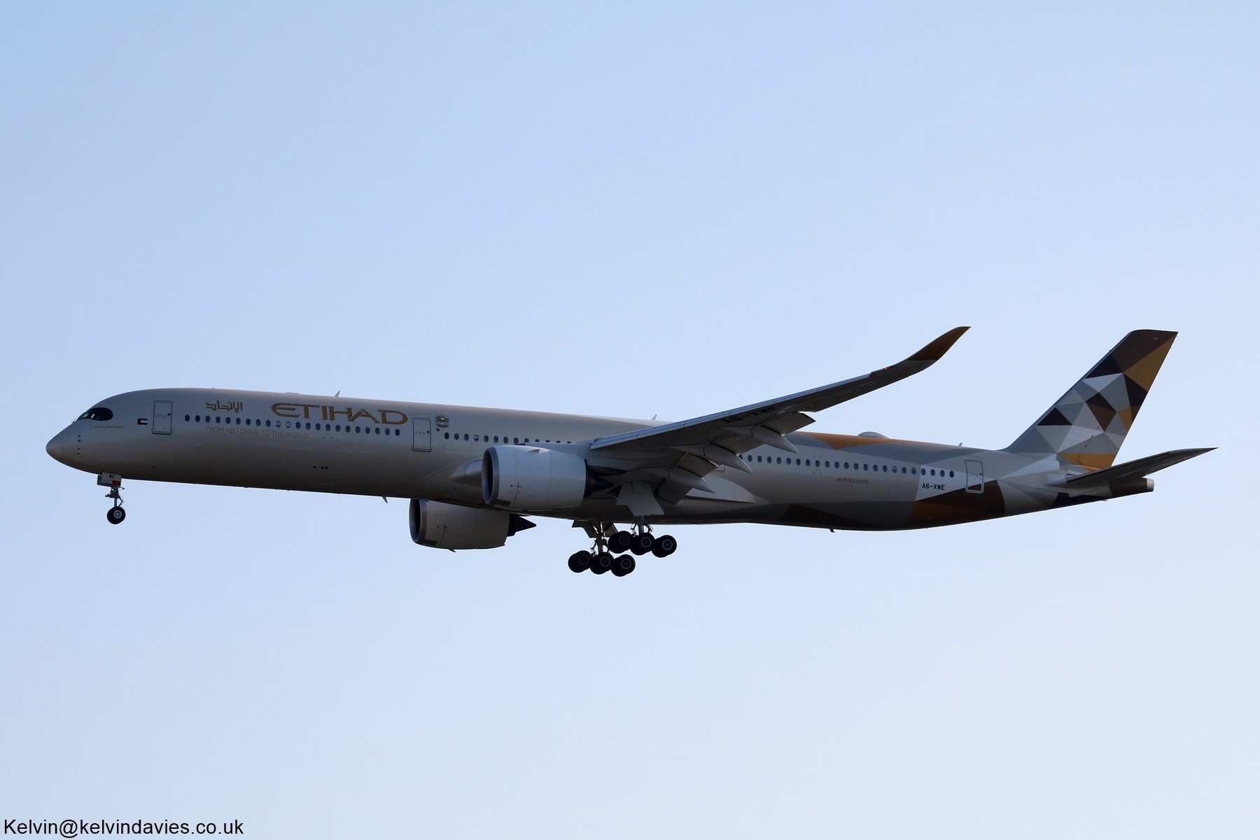 Etihad Airways A350 A6-XWE