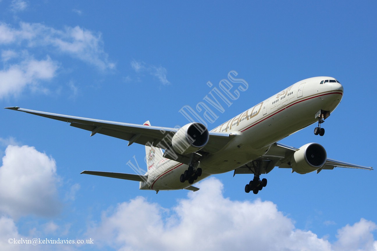Etihad Airways 777 A6-ETK