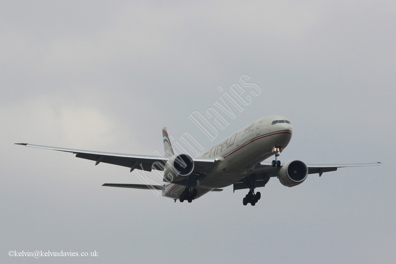Etihad Airways 777 A6-ETL