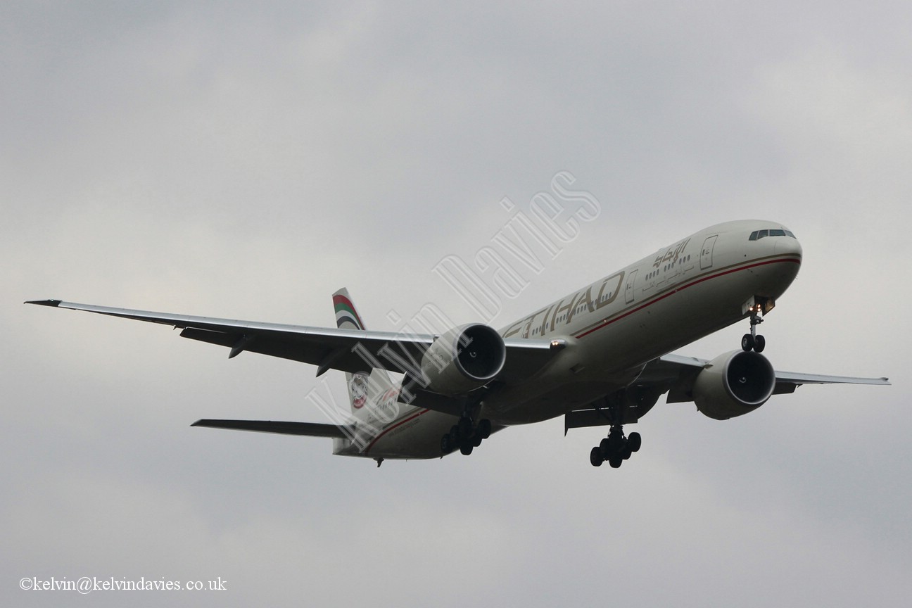Etihad Airways 777 A6-ETL