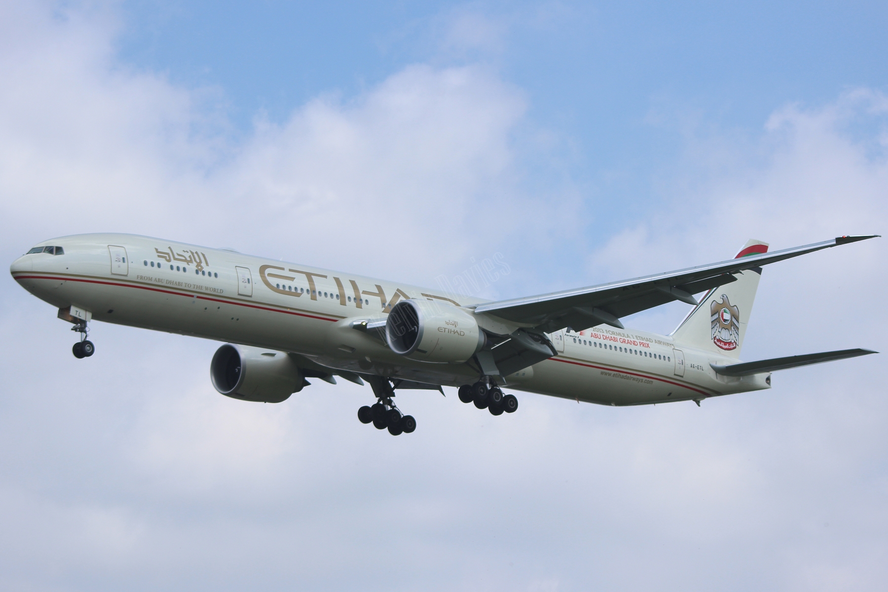 Etihad Airways 777 A6-ETL