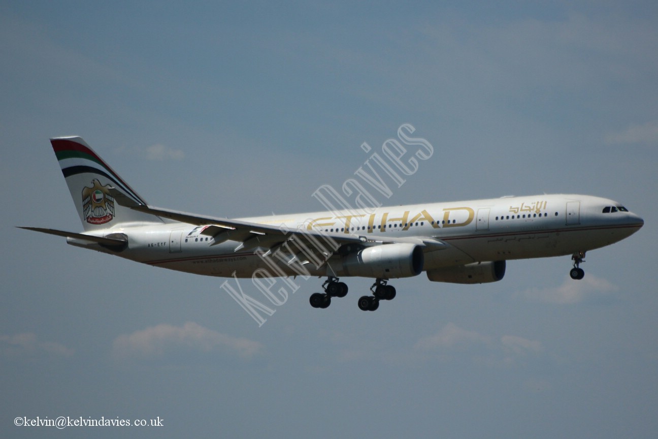 Etihad Airways A330 A6-EYF