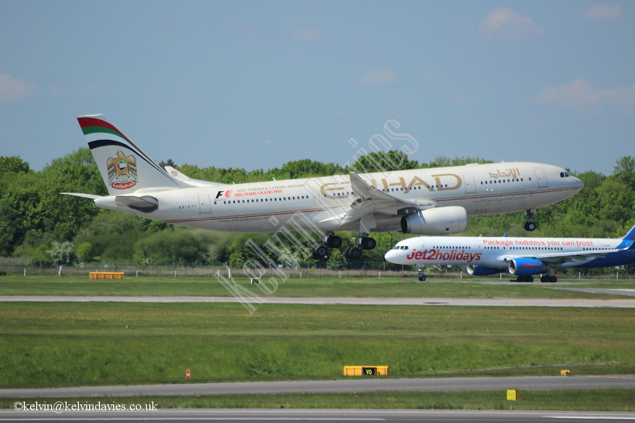 Etihad Airways A330 A6-EYF