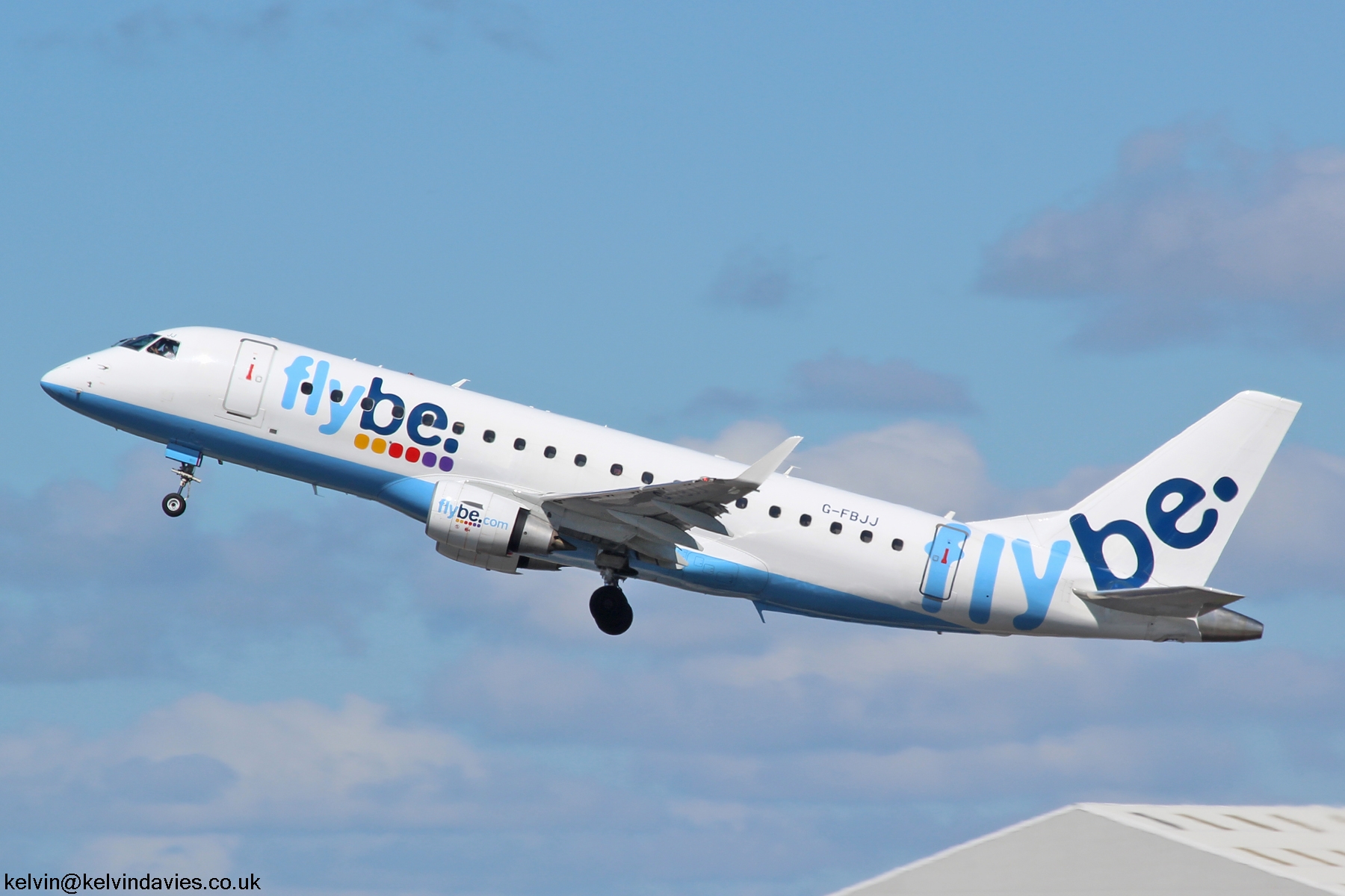 Flybe Emb-175 G-FBJJ