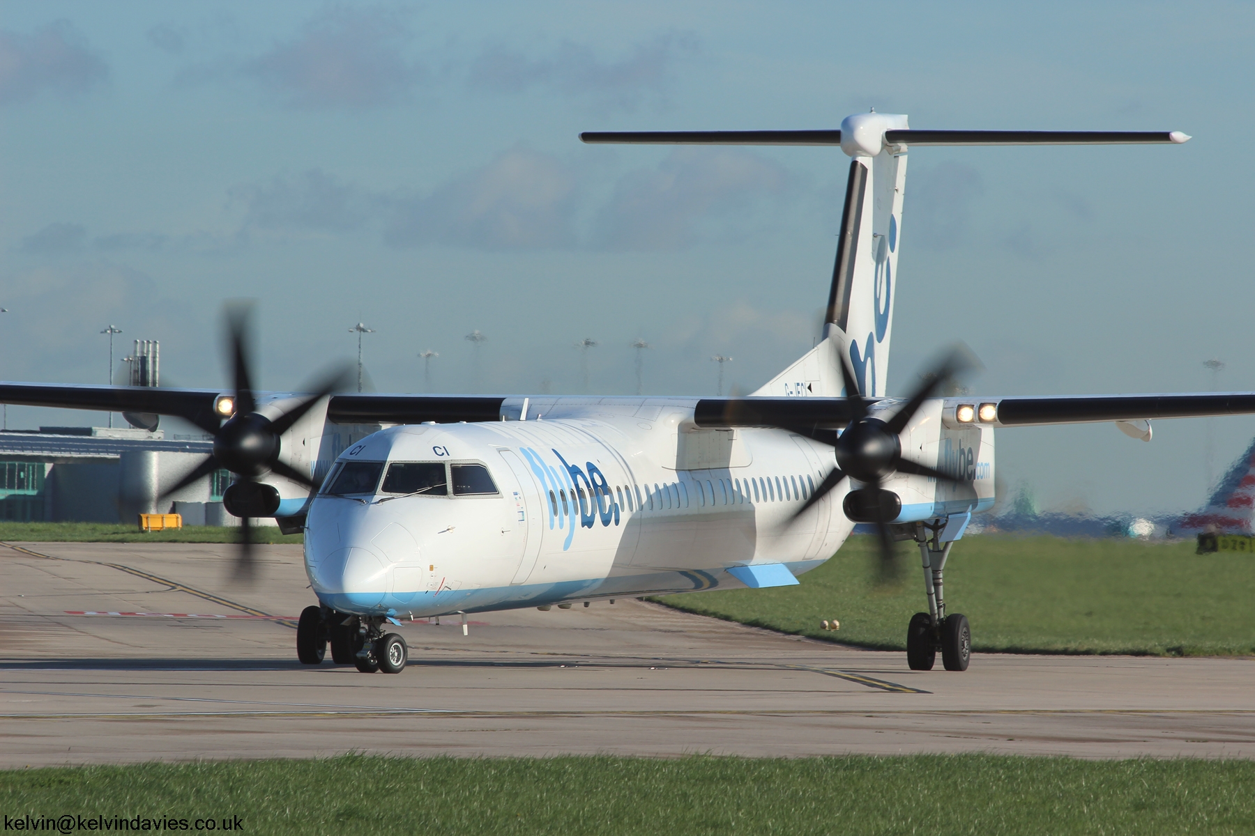 Flybe Dash8-400 G-JECI
