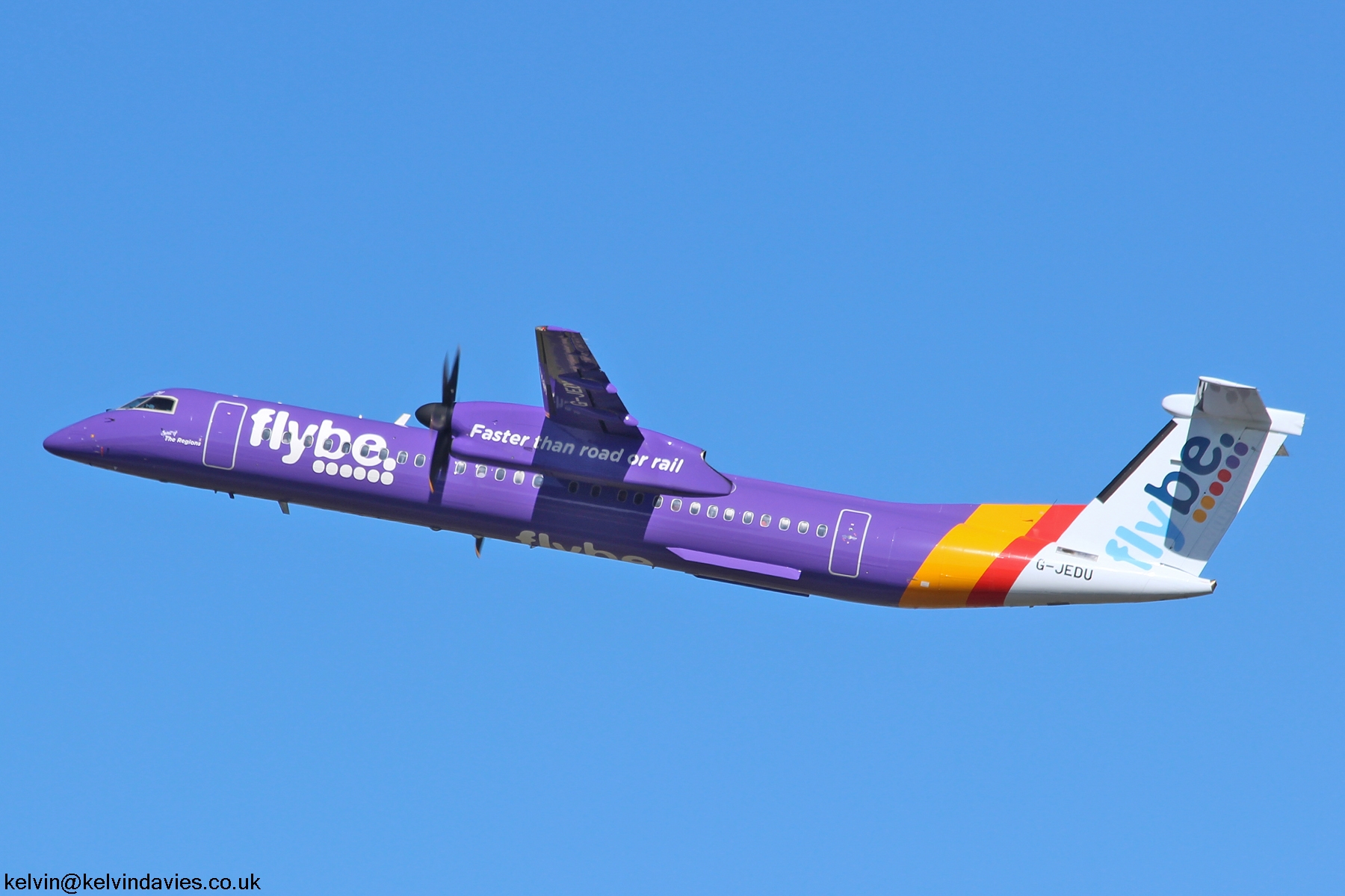 Flybe Dash 8 G-JEDU