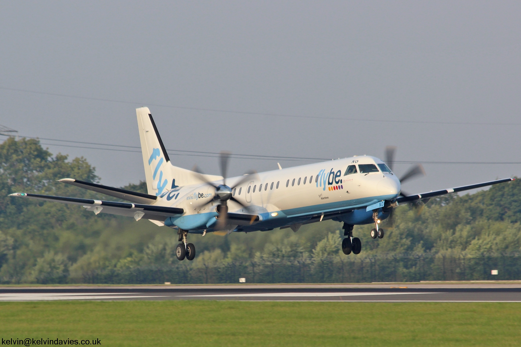 Flybe Saab 2000 G-LGNO