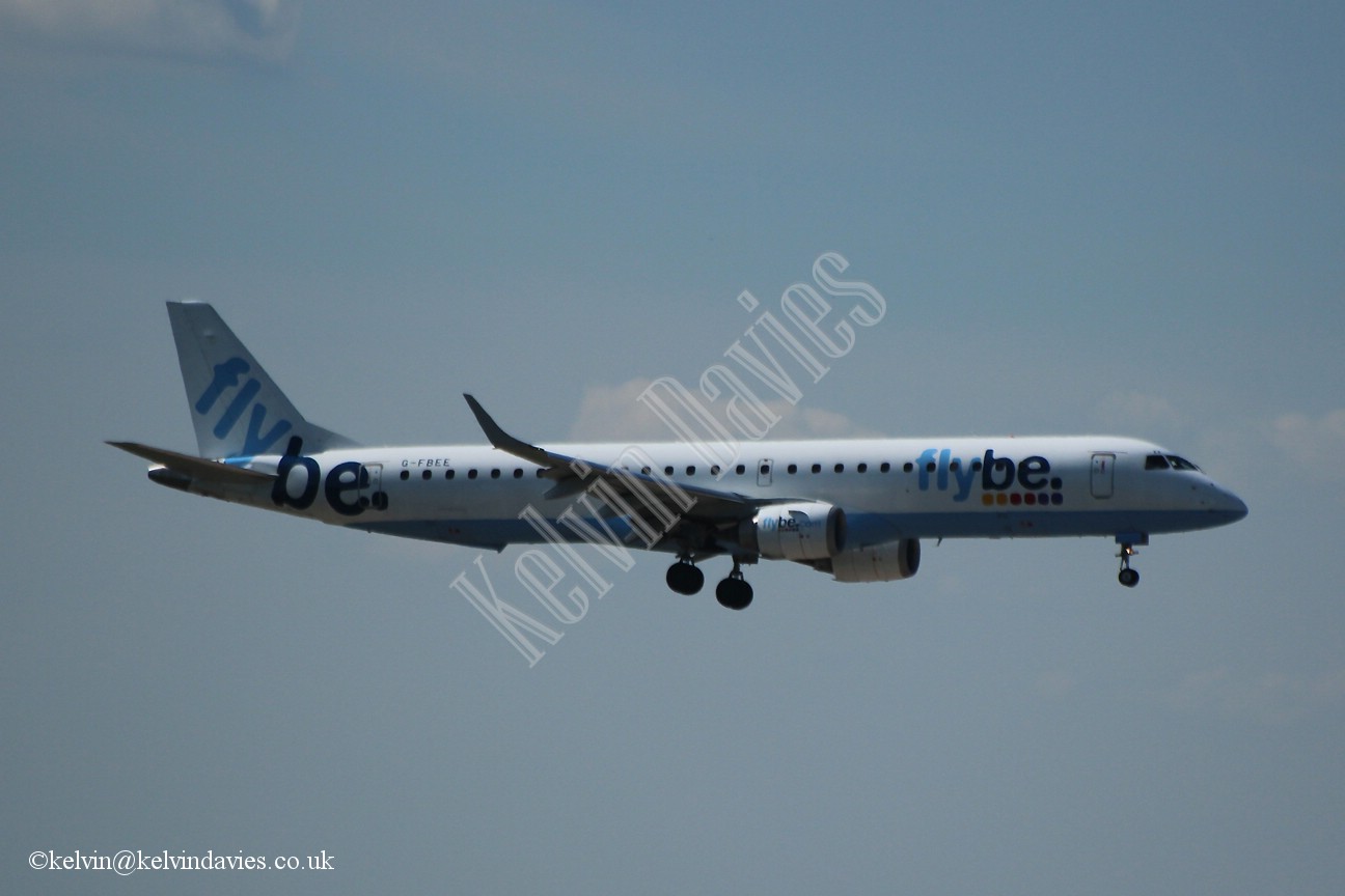 Flybe ERJ190 G-FBEE