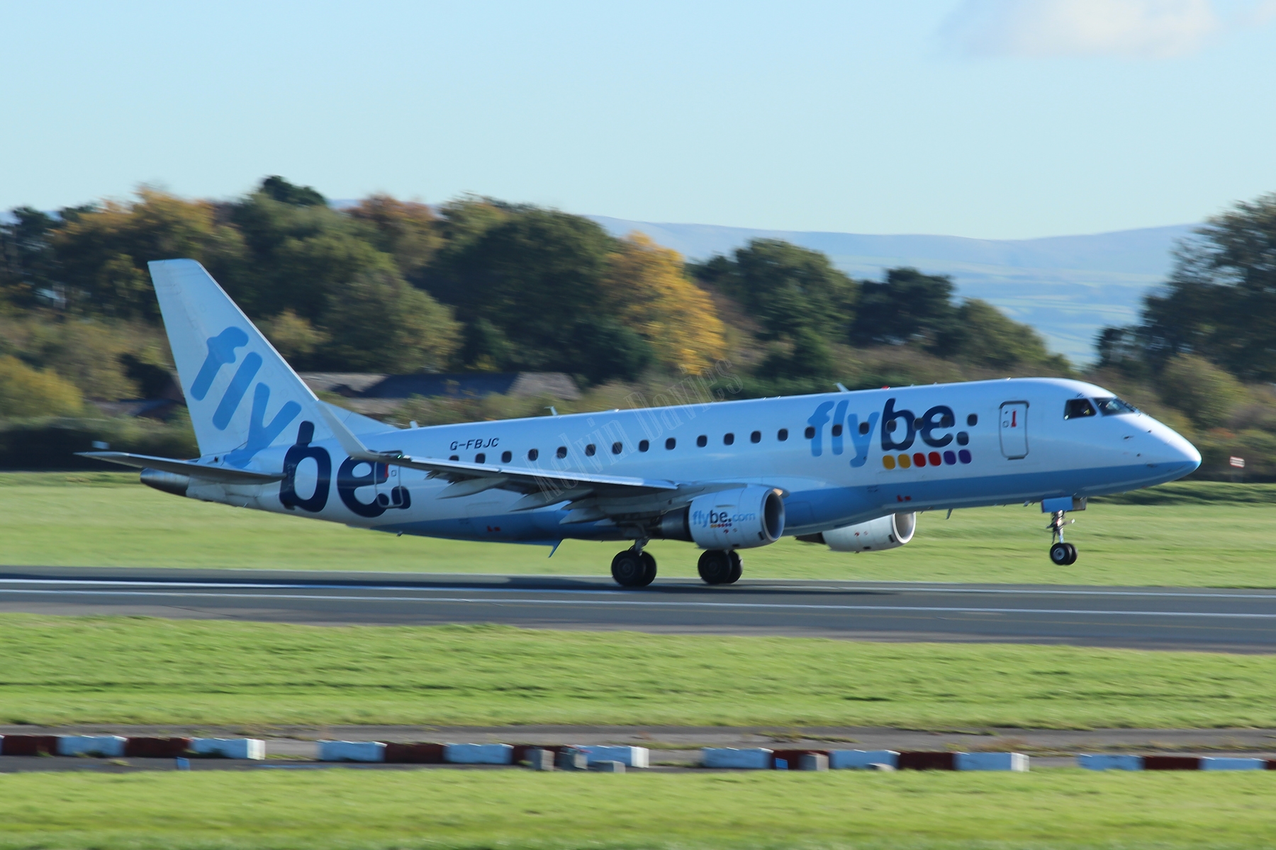 Flybe ERJ170 G-FBJC