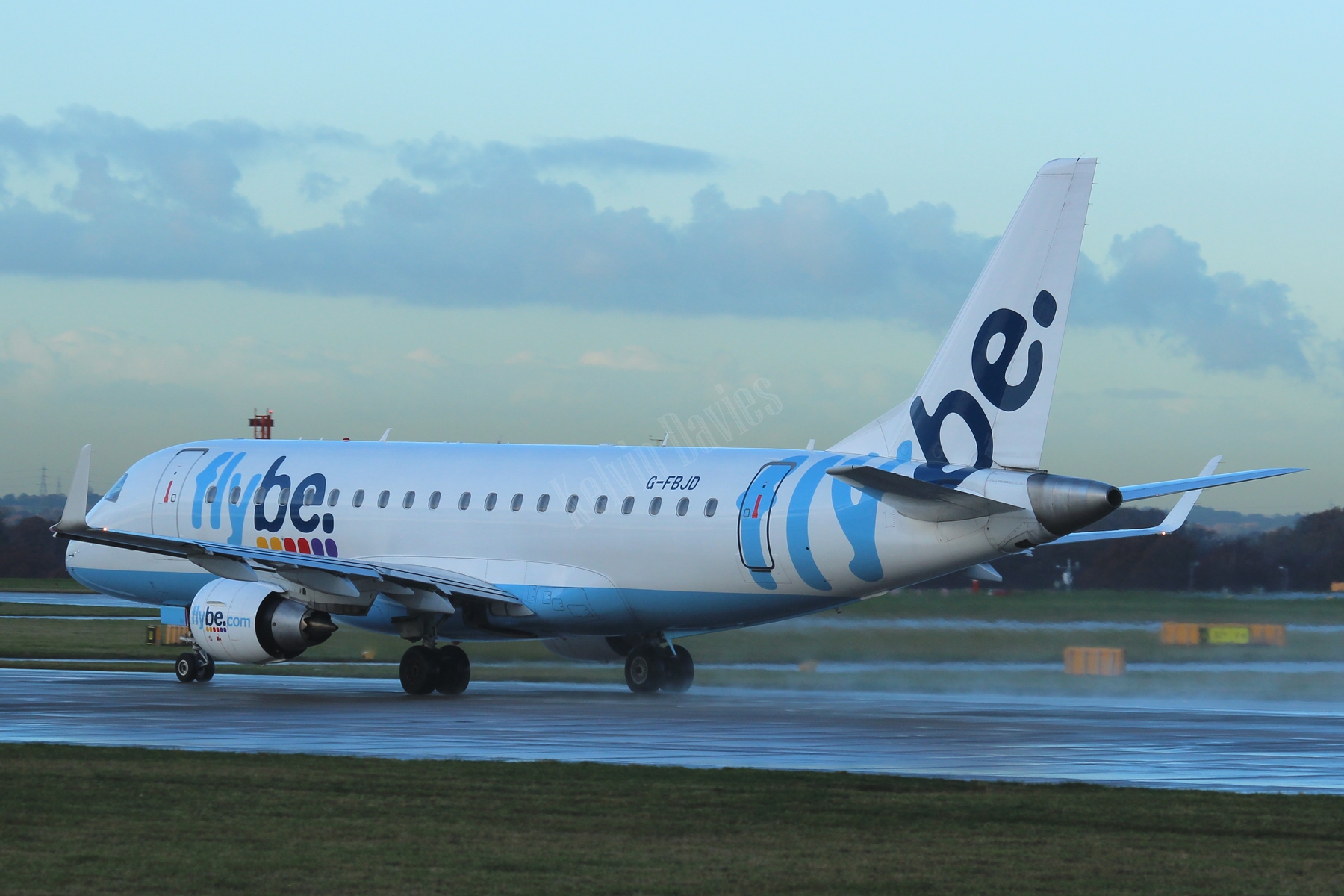 Flybe ERJ170 G-FBJD