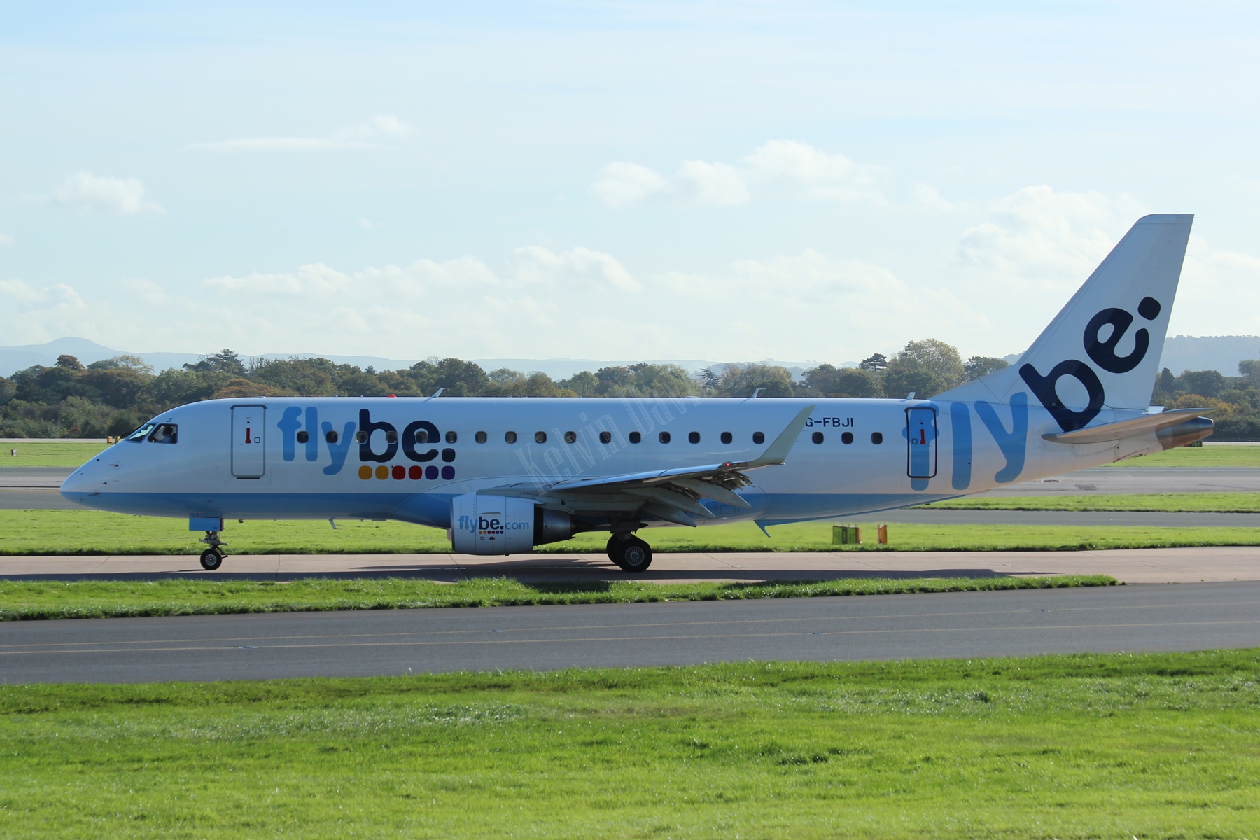 Flybe ERJ170 G-FBJI