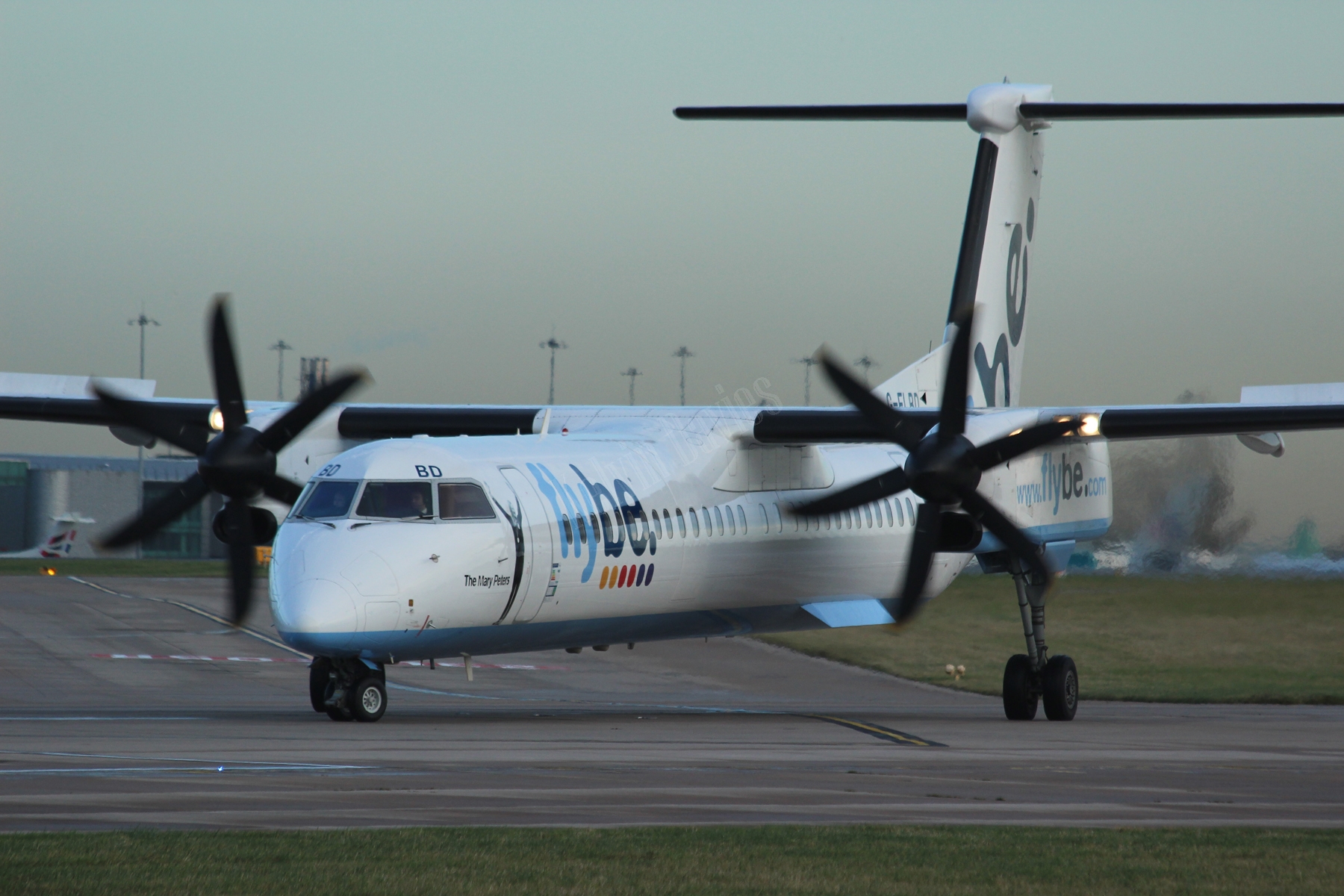 Flybe Dash 8 G-FLBD