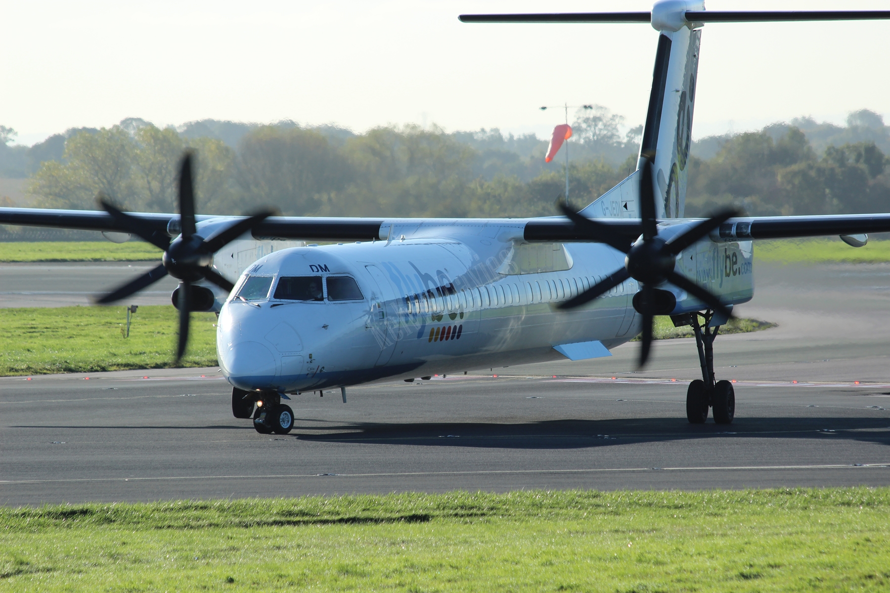 Flybe Dash 8 G-JEDM