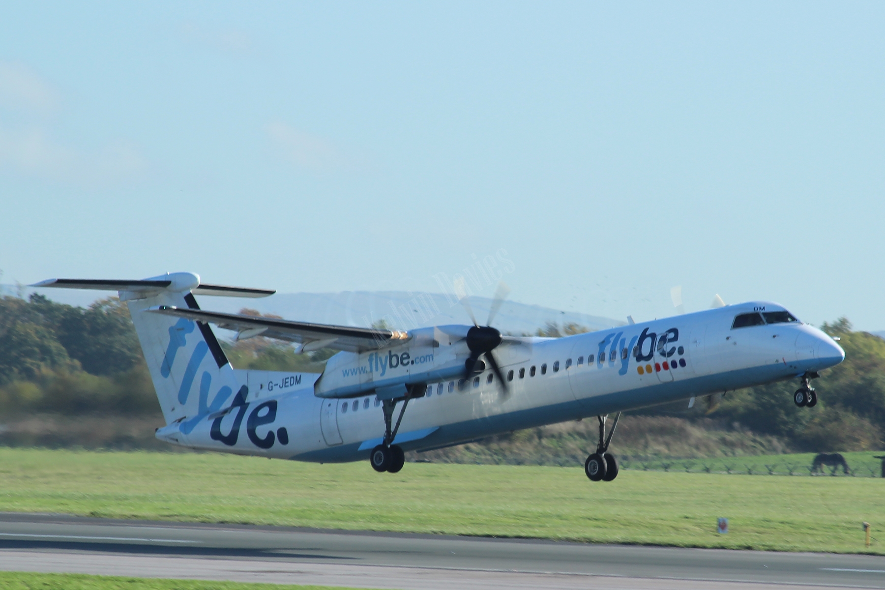 Flybe Dash 8 G-JEDM