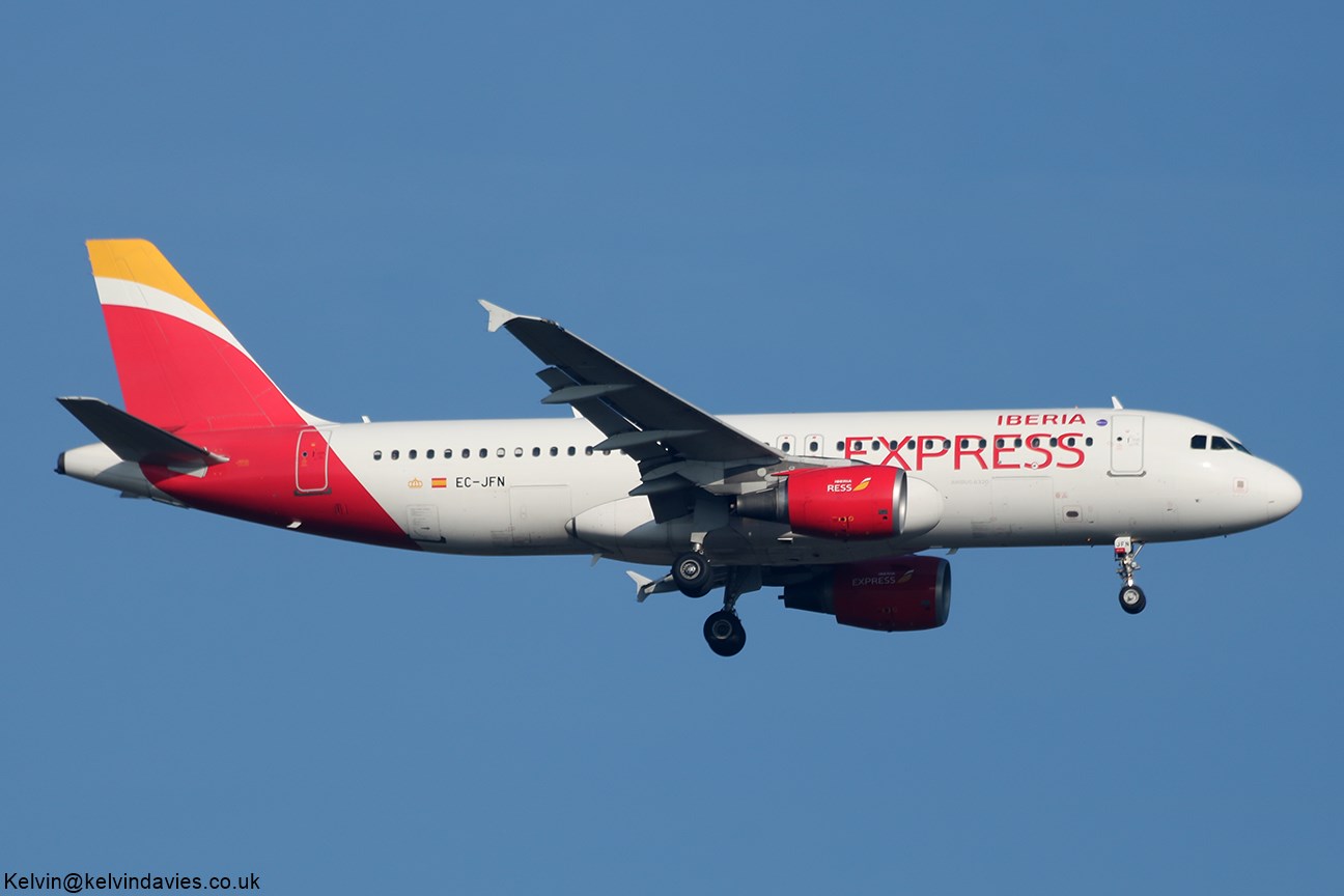 Iberia Express A320-200 EC-JFN