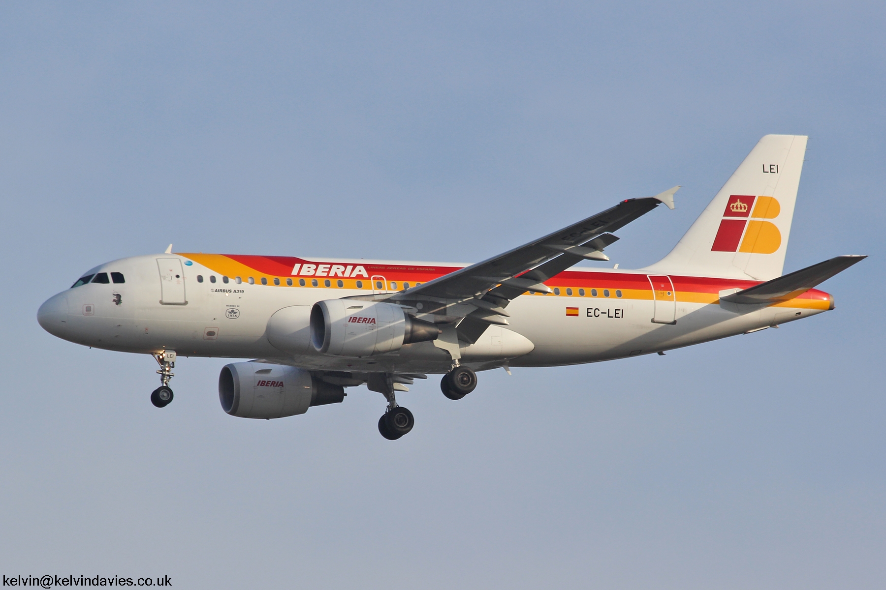 Iberia A319 EC-LEI
