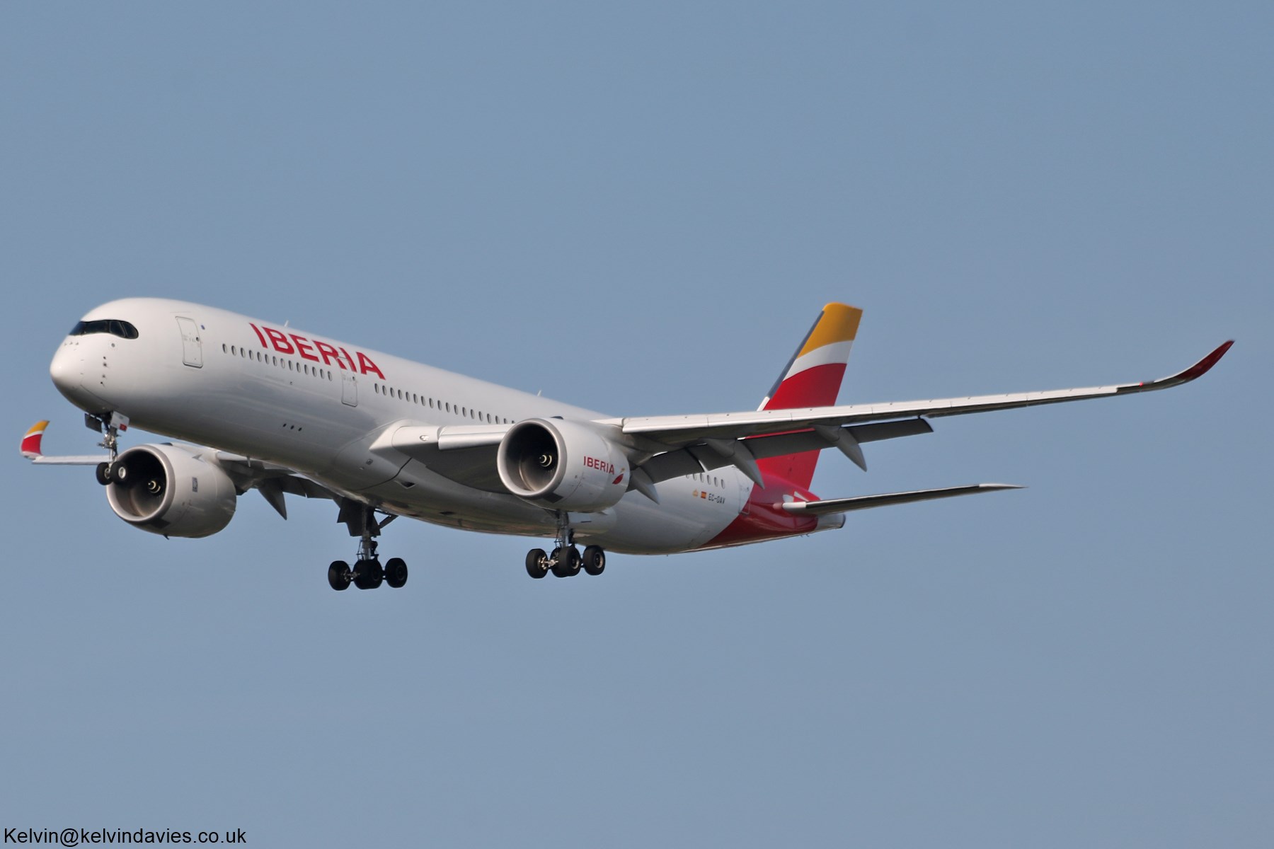 Iberia A350 EC-OAV