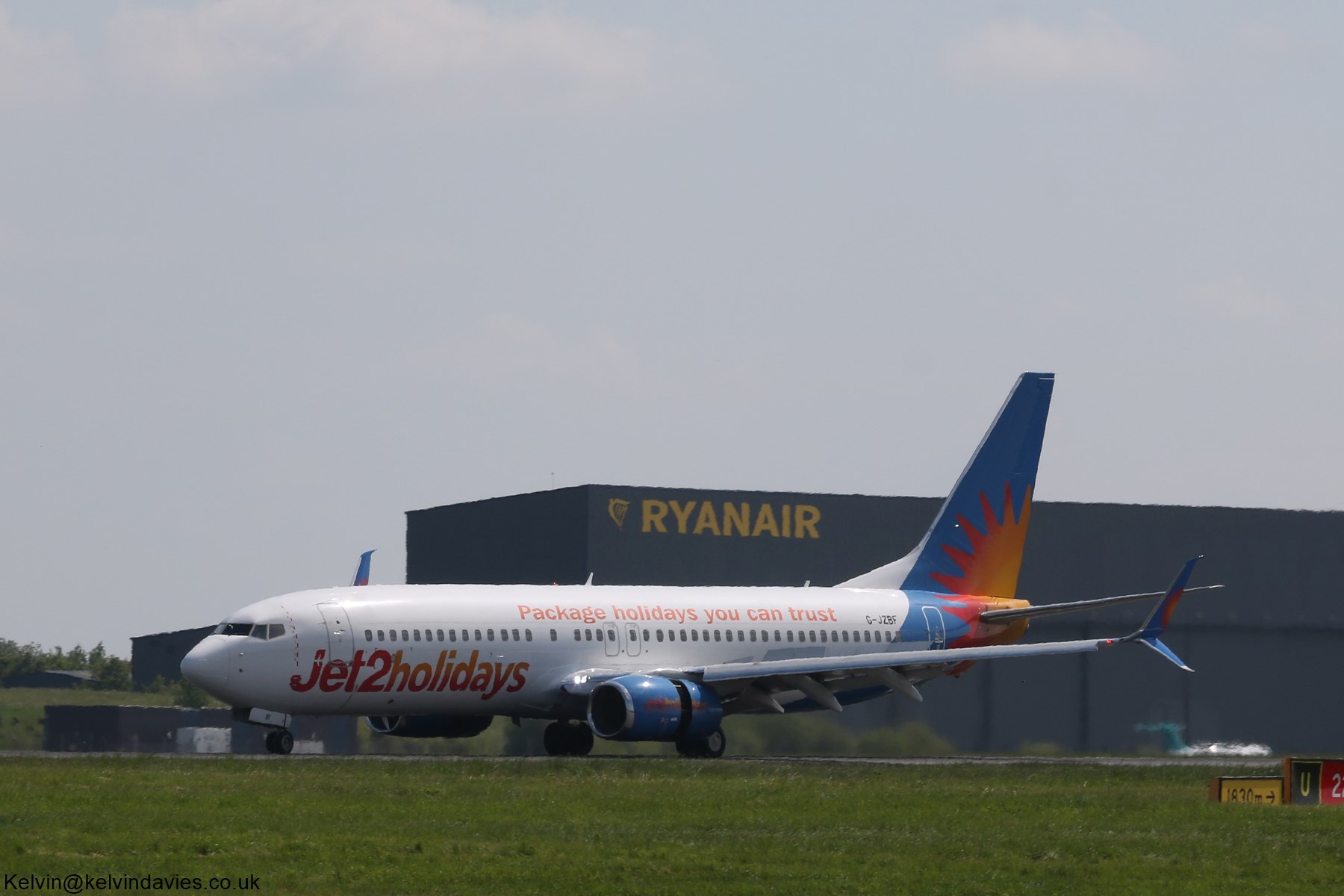 Jet2 737 G-JZBF