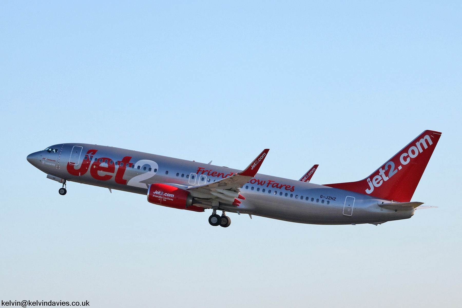 Jet2 737NG G-JZHZ