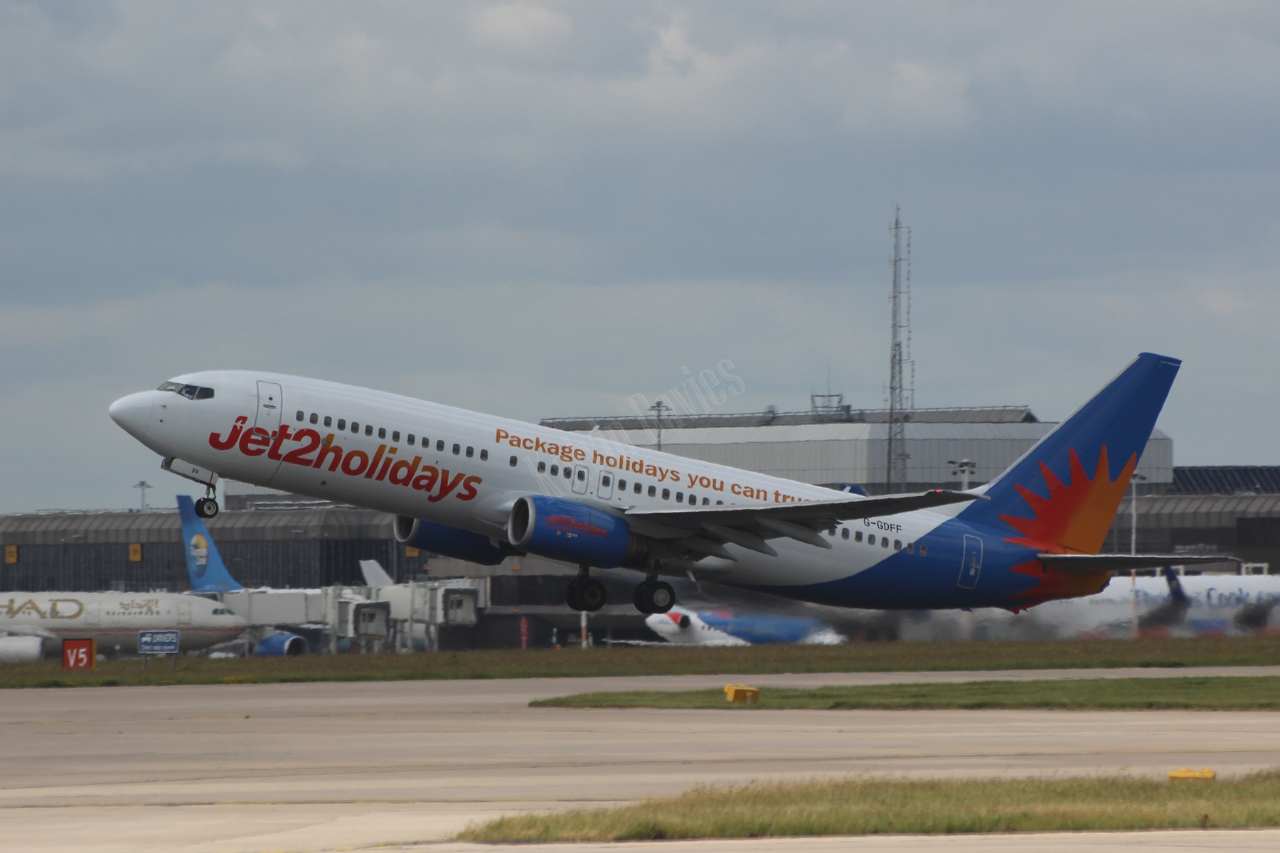 Jet2 B737 G-GDFF