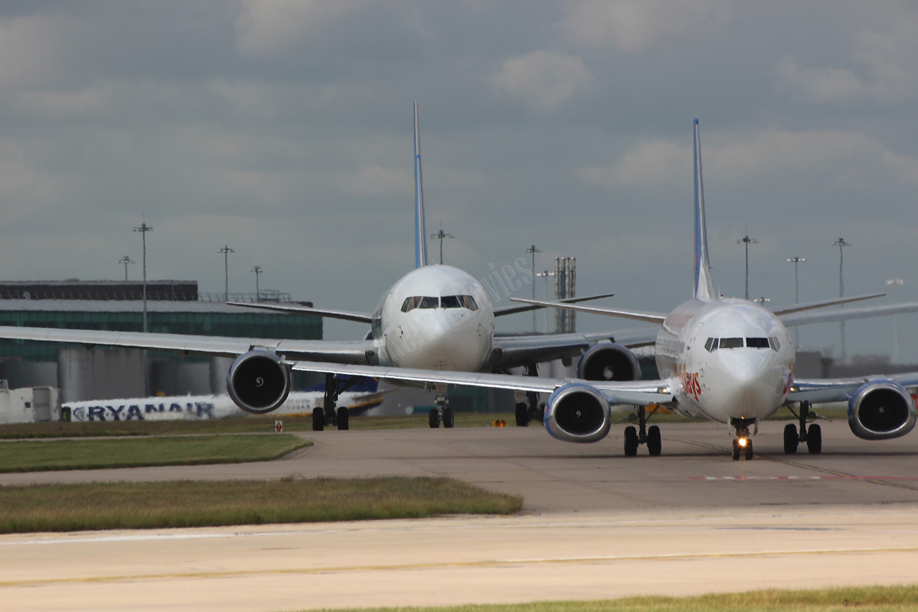 Jet2 B737 G-GDFO