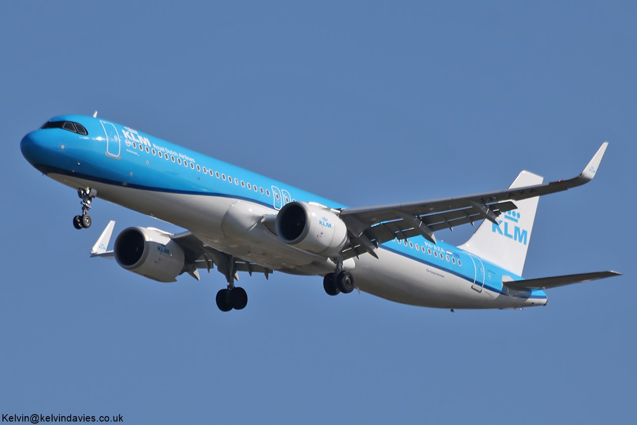 KLM A321 NEO PH-AXA
