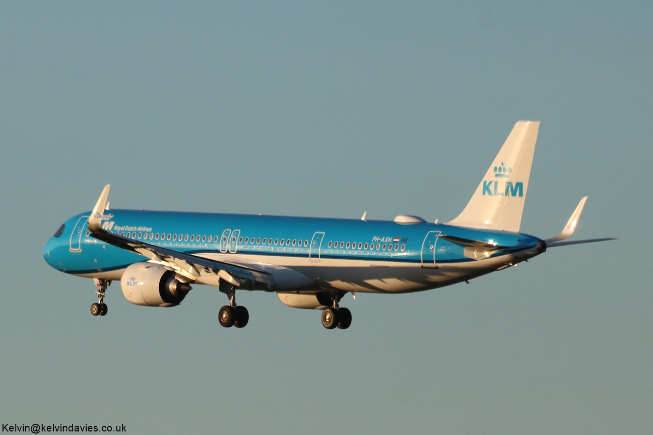 KLM A321 NEO PH-AXH