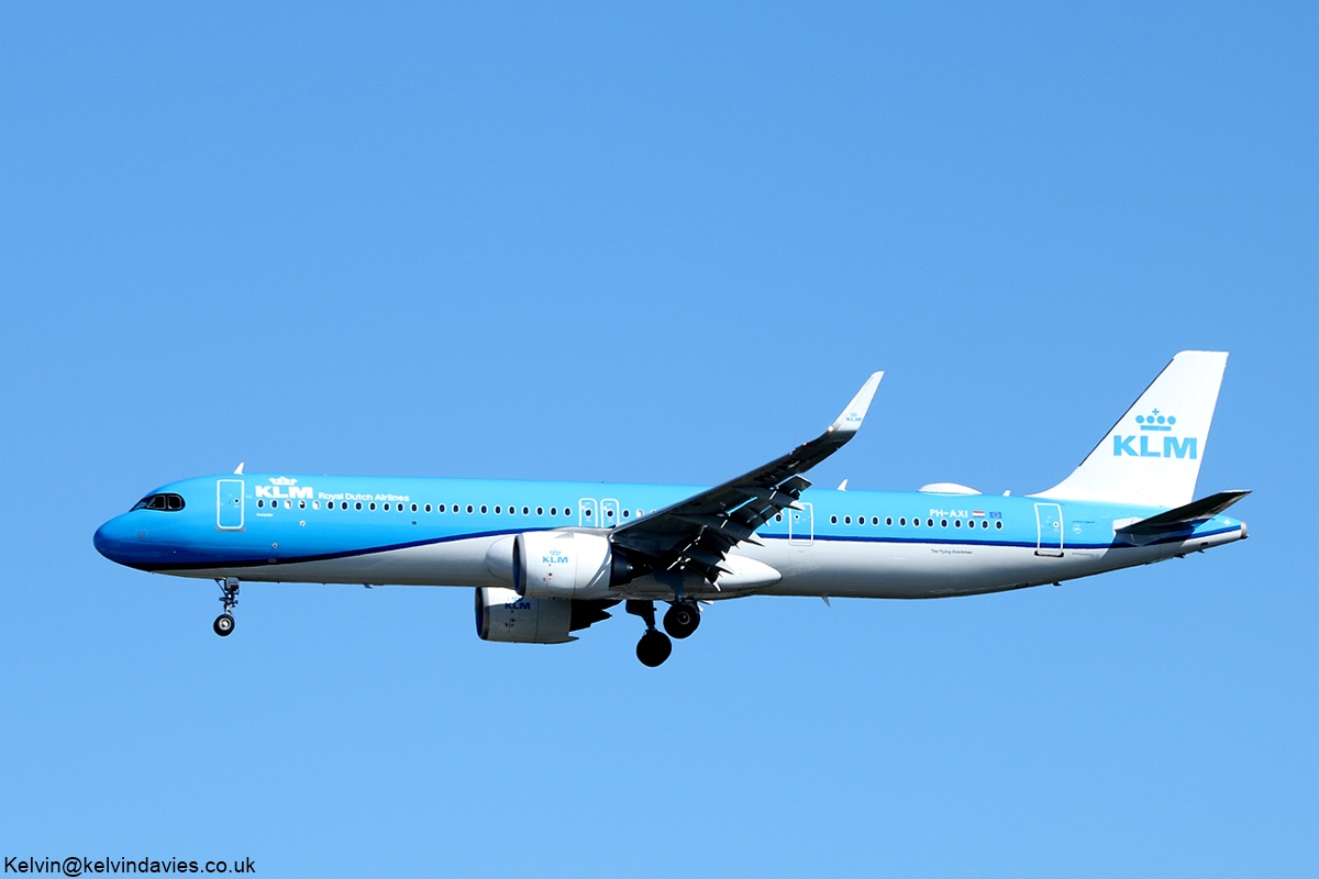 KLM A321-NEO PH-AXI