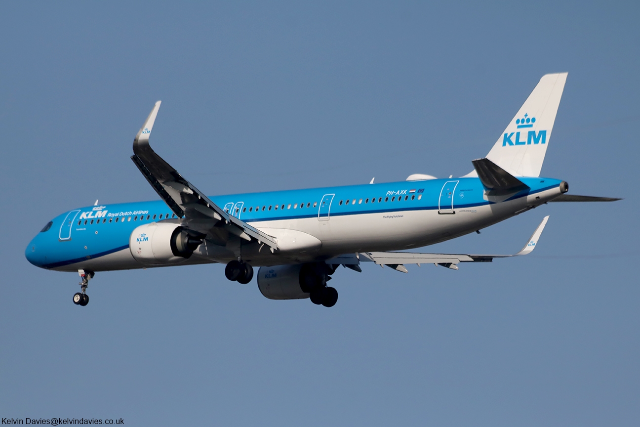KLM A321 NEO PH-AXK