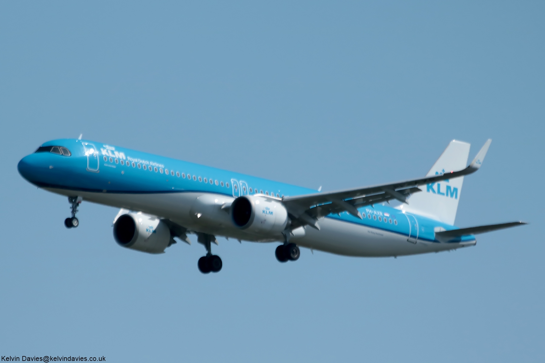 KLM A320-NEO PH-AXR