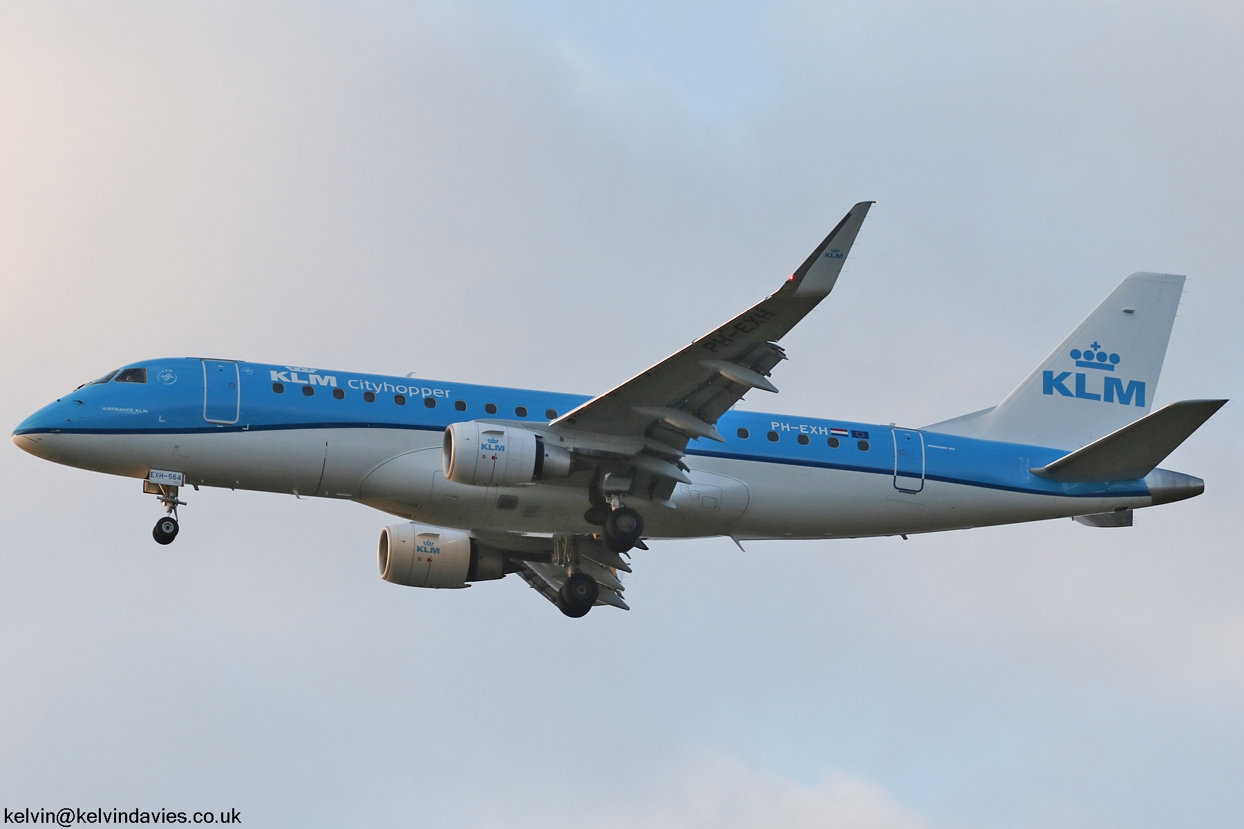 KLM Emb175 PH-EXH