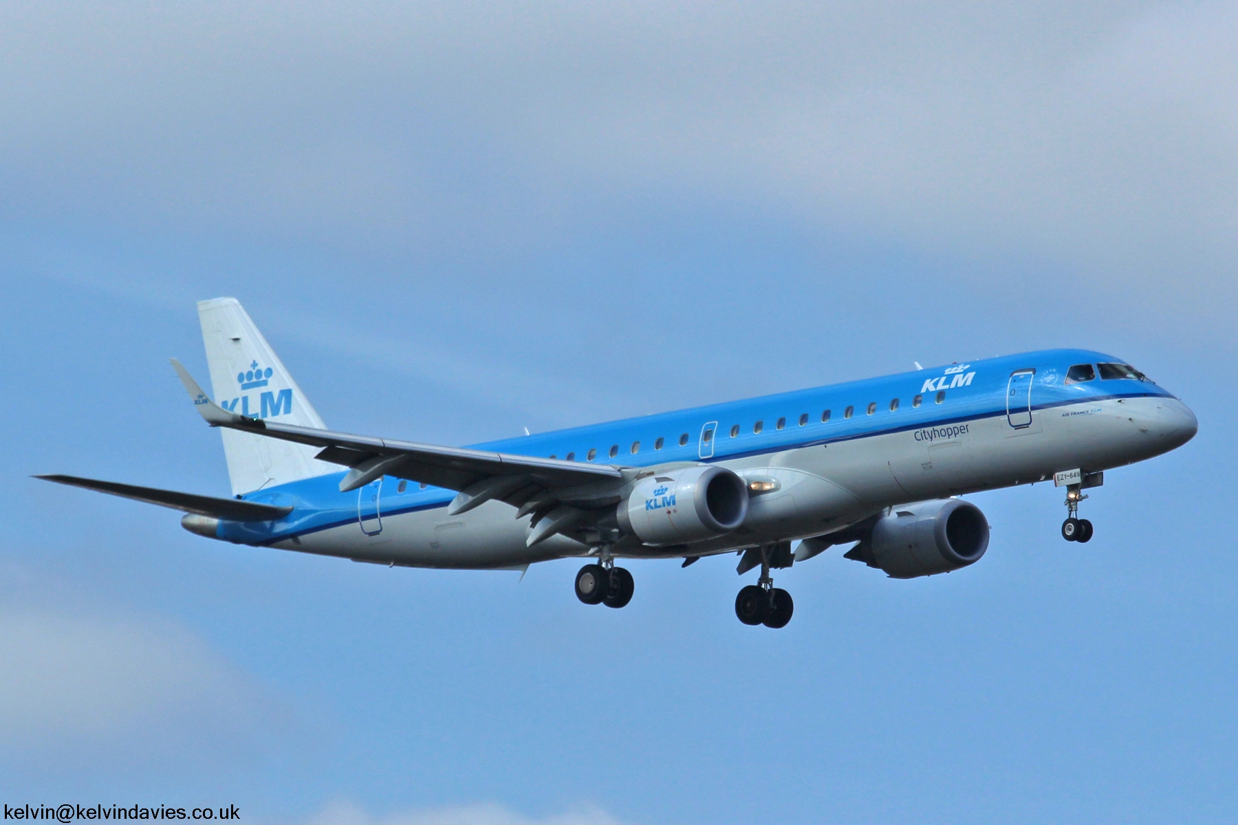 KLM Cityhopper ERJ190 PH-EZY