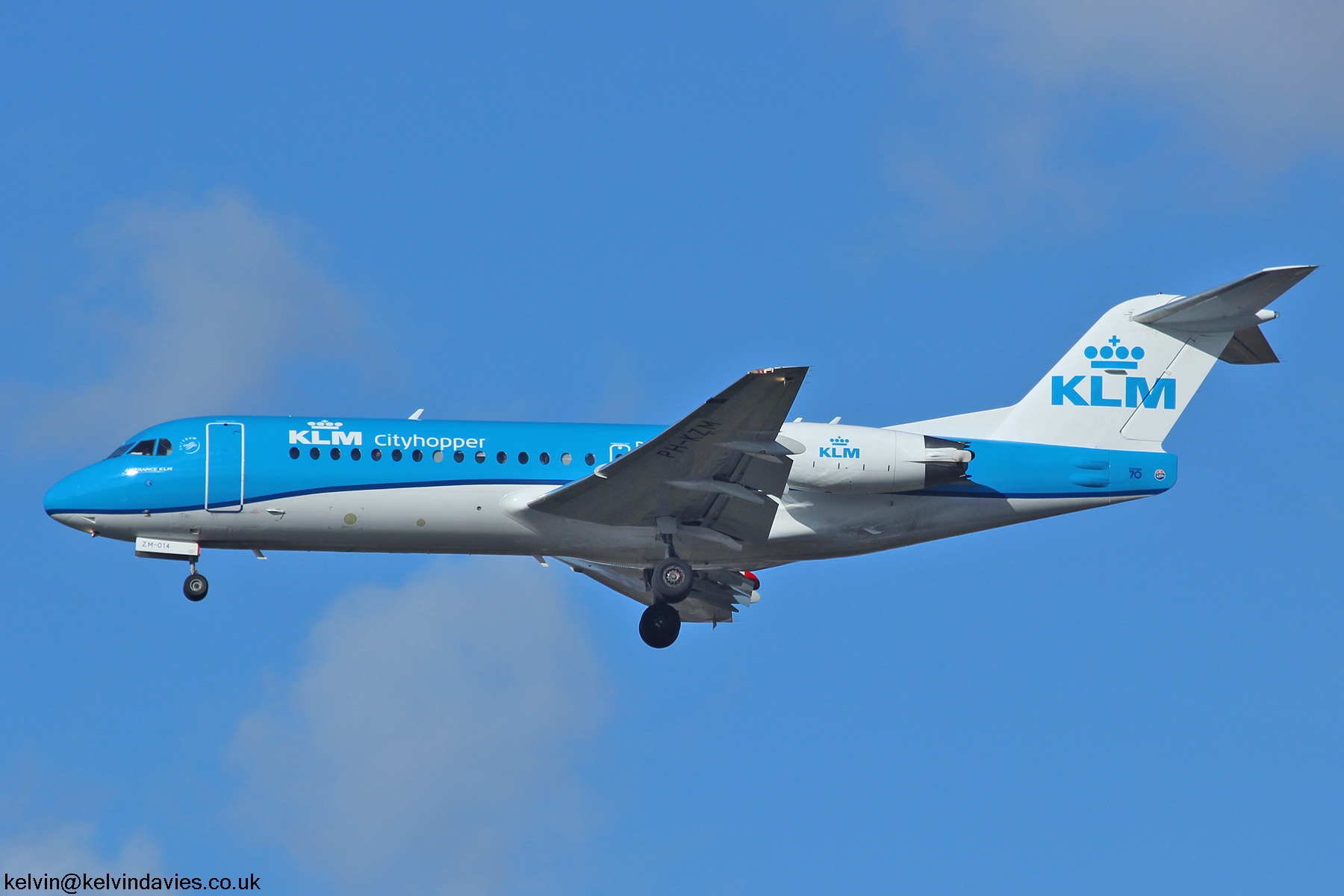 KLM Cityhopper Fokker 70 PH-KZM