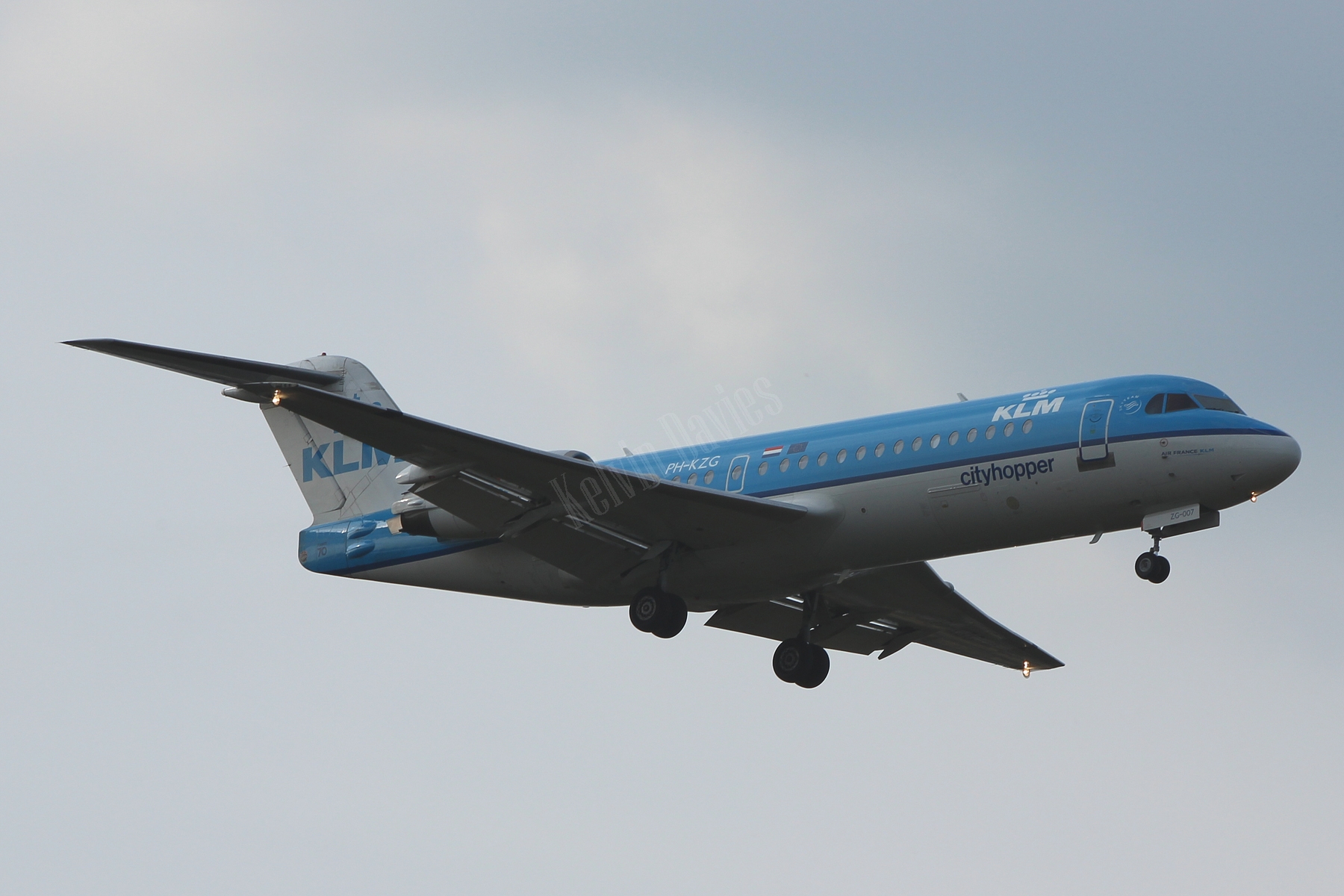 KLM Cityhopper Fokker 70 PH-KZG