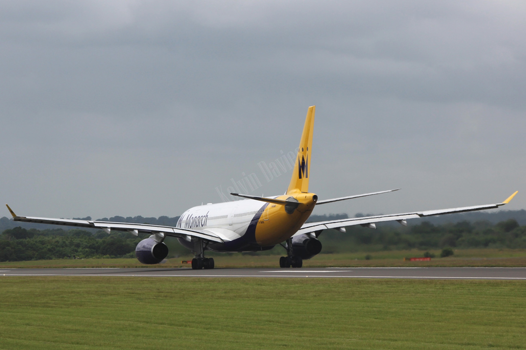 Monarch Airlines A330 G-SMAN