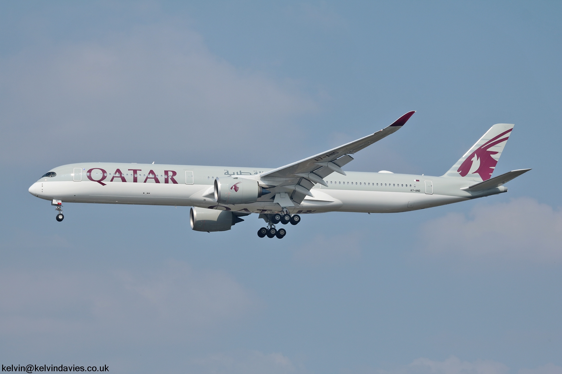 Qatar Airways A350 A7-AND