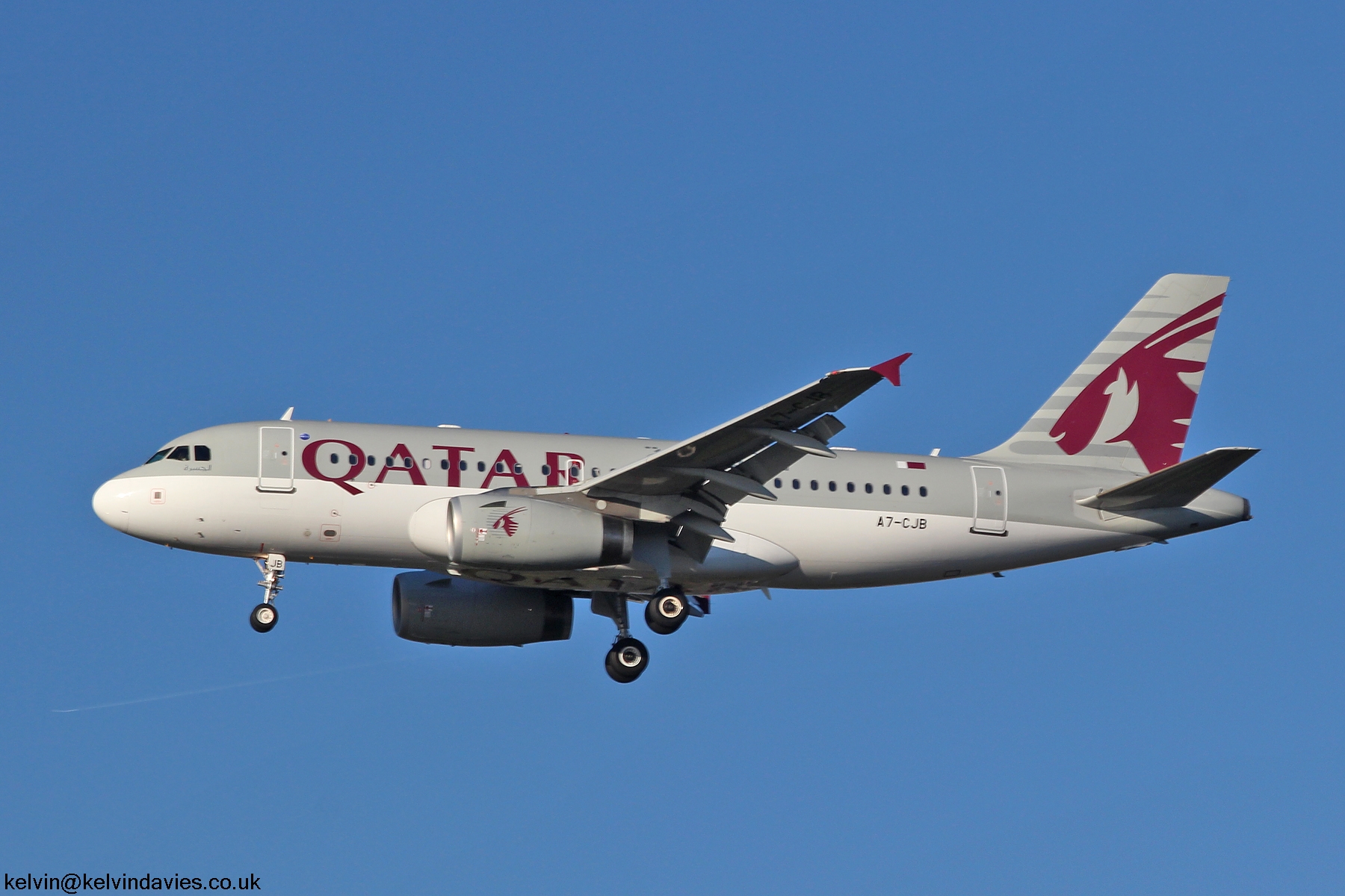 Qatar Airways A319 A7-CJB
