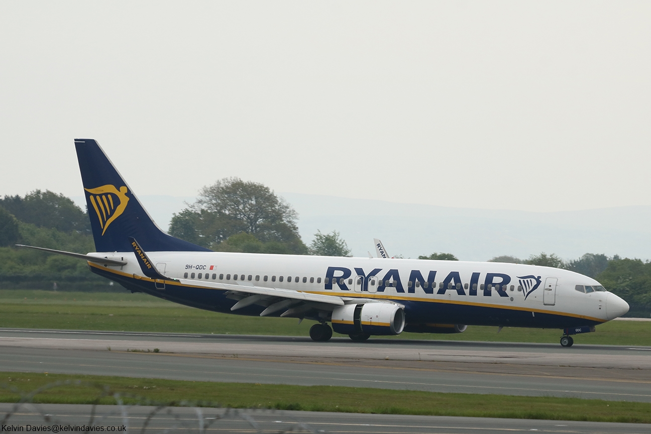 Malta Air 737NG 9H-QDC