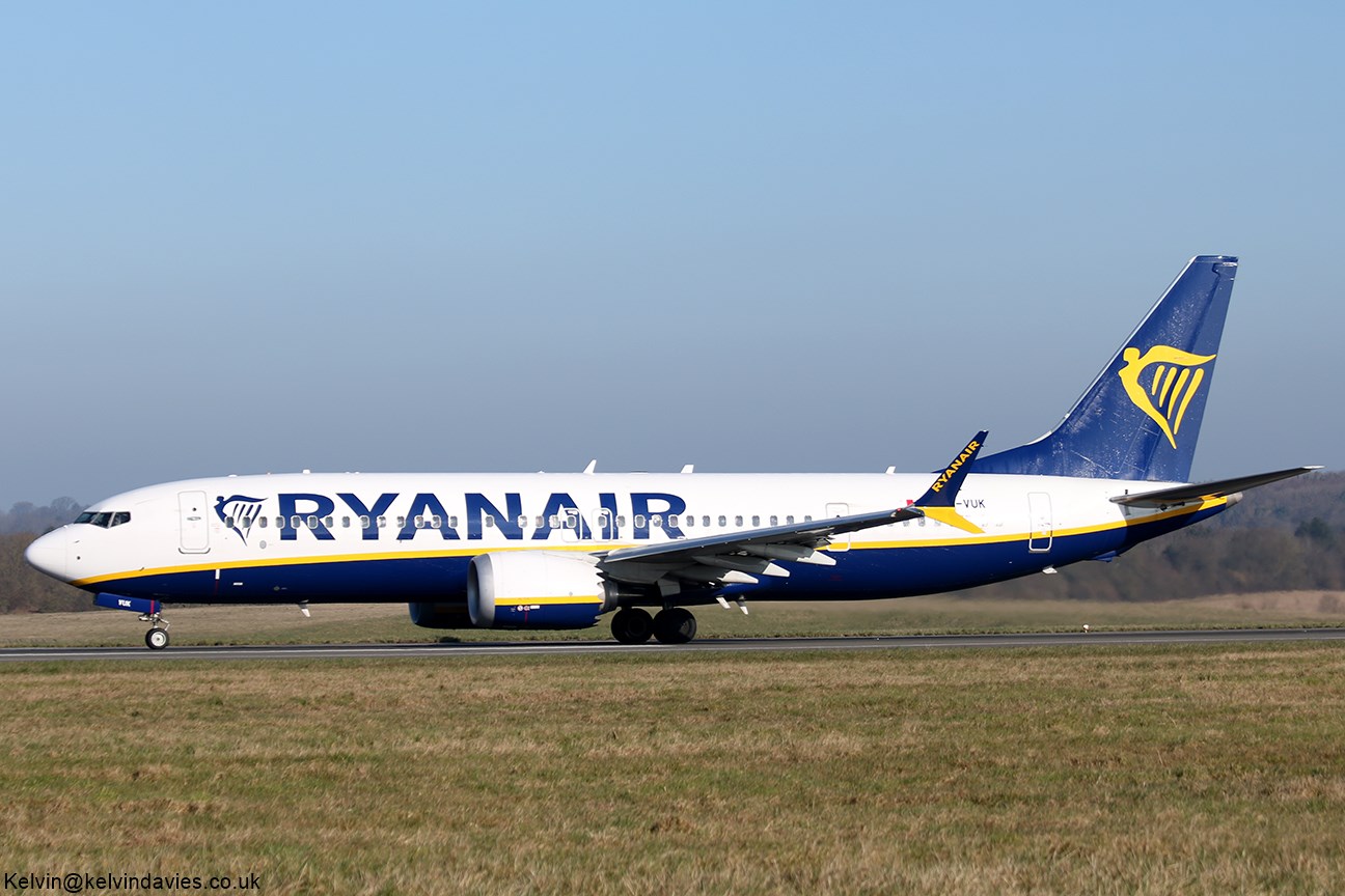 Ryan Air/Malta Air 737MAX-8 9H-VUK