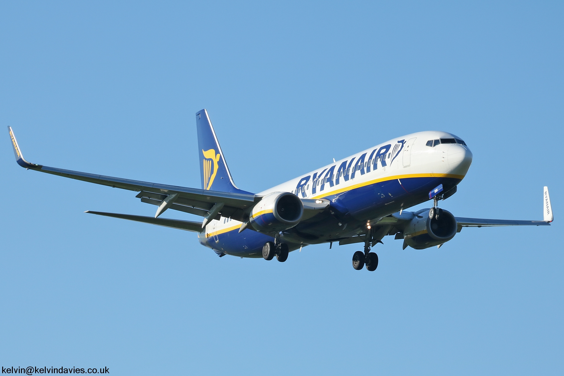 Ryanair 737NG EI-DHO