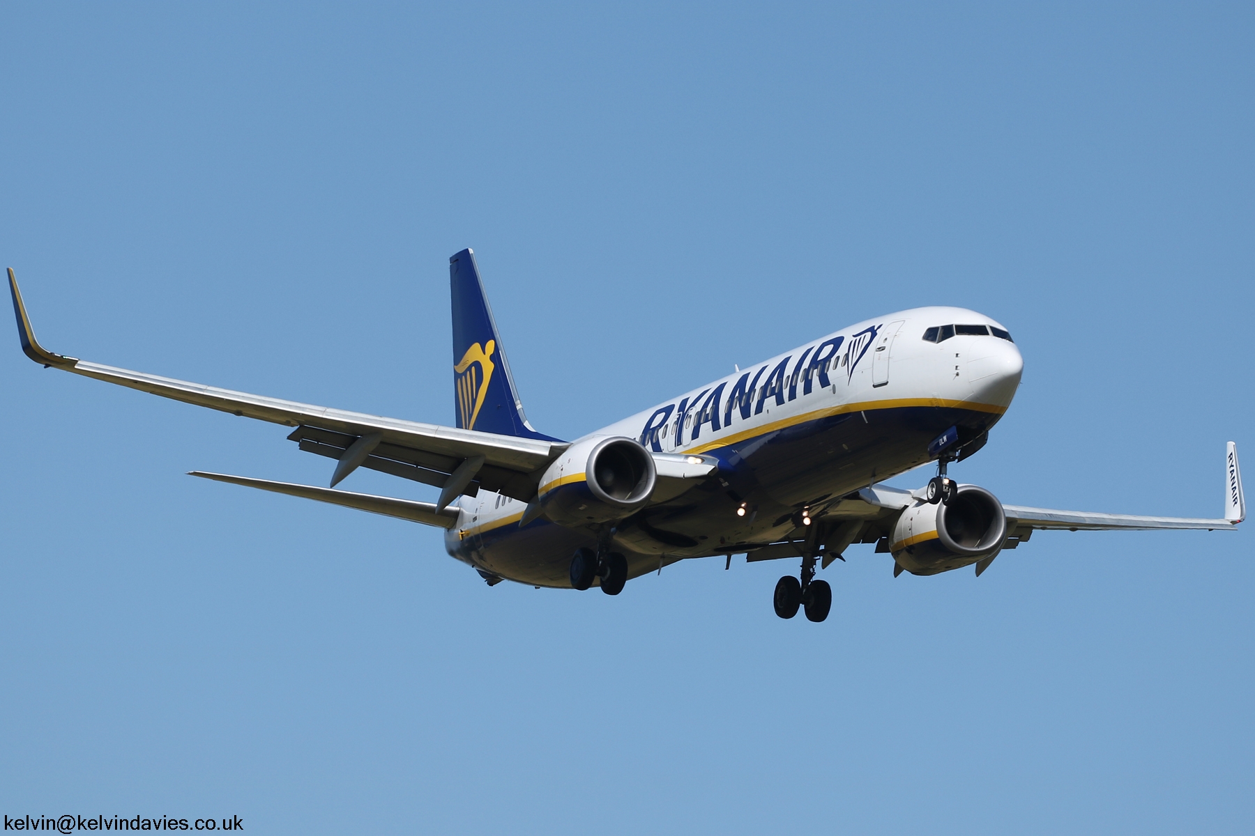 Ryanair 737 EI-DLW