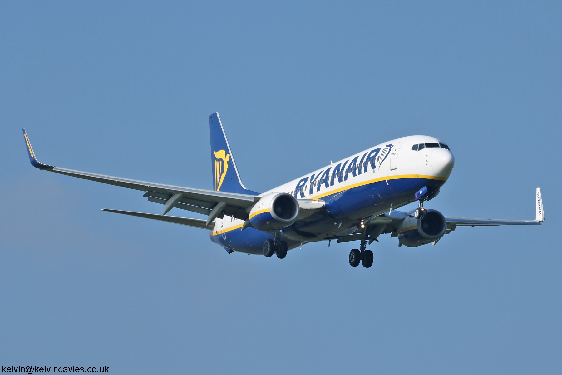 Ryanair 737NG EI-EBS