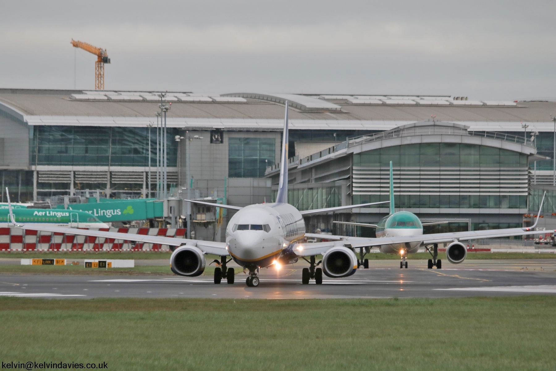 Ryanair 737NG EI-EFG