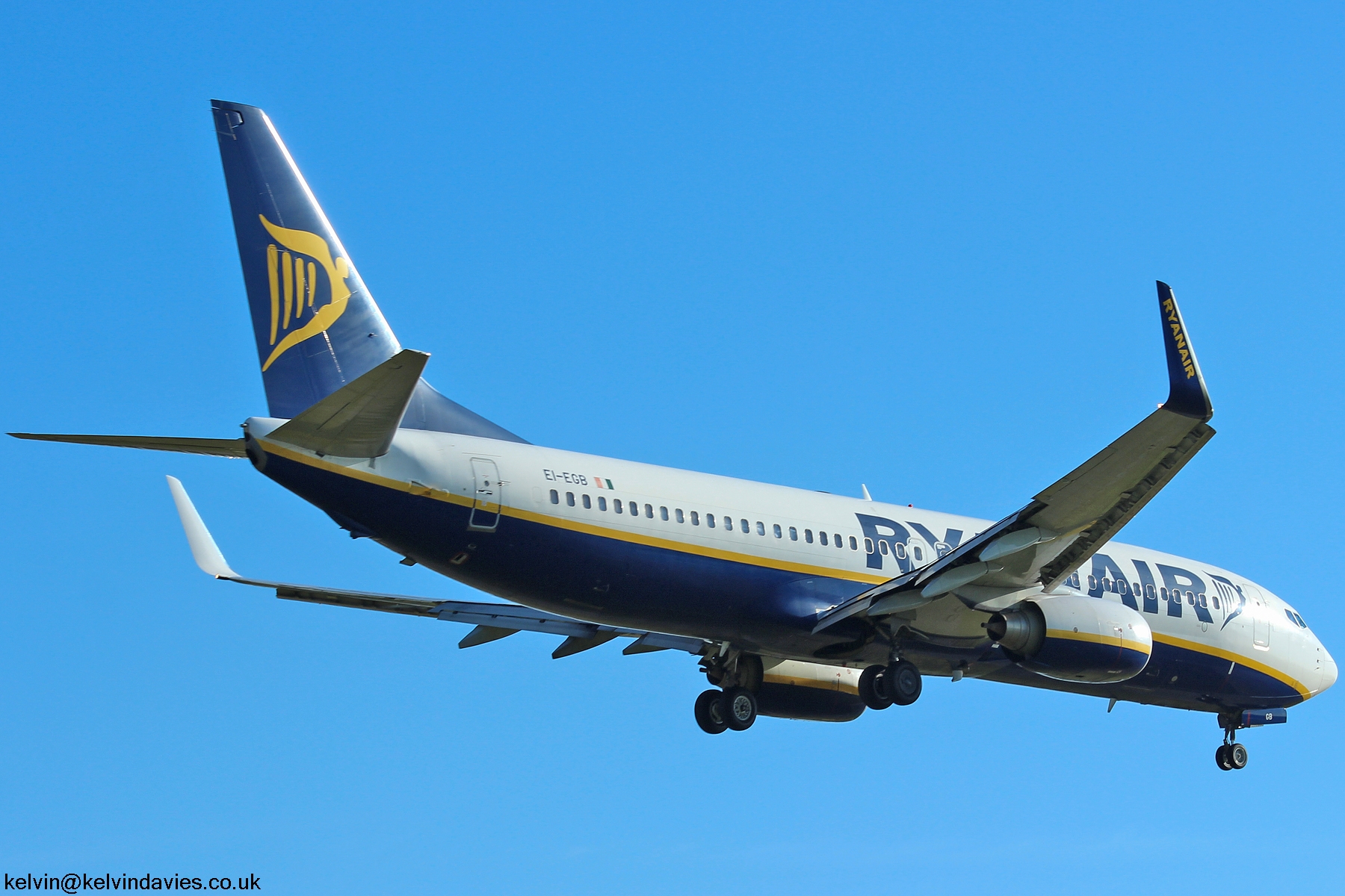Ryanair 737NG EI-EGB