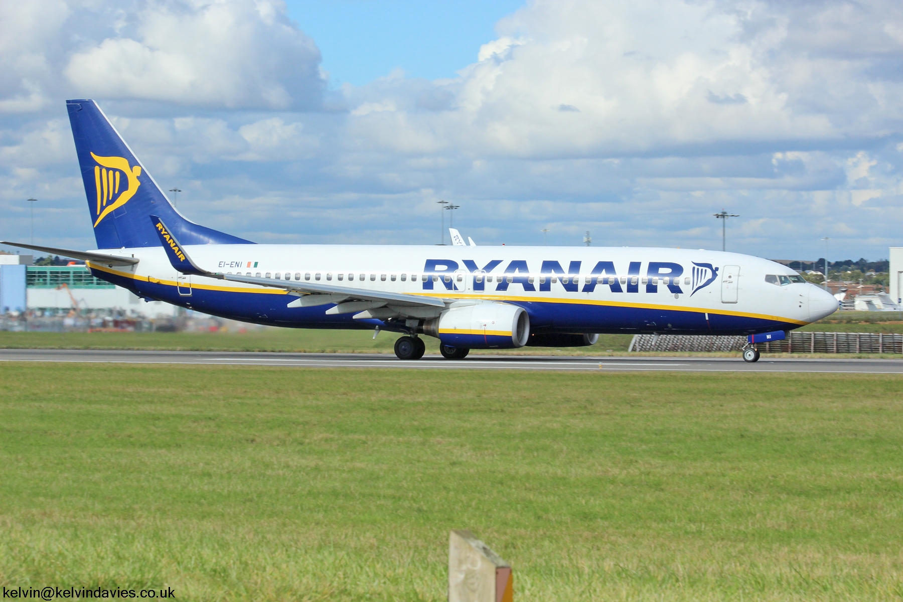 Ryanair 737 EI-ENI