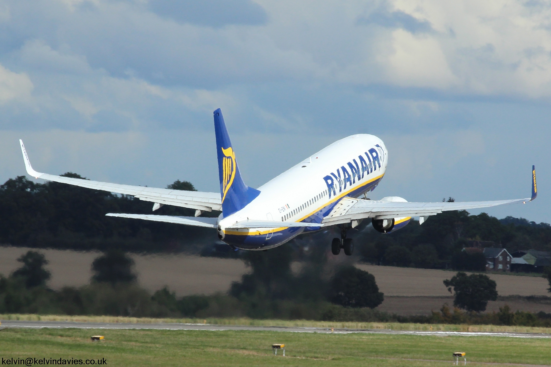 Ryanair 737 EI-ENI