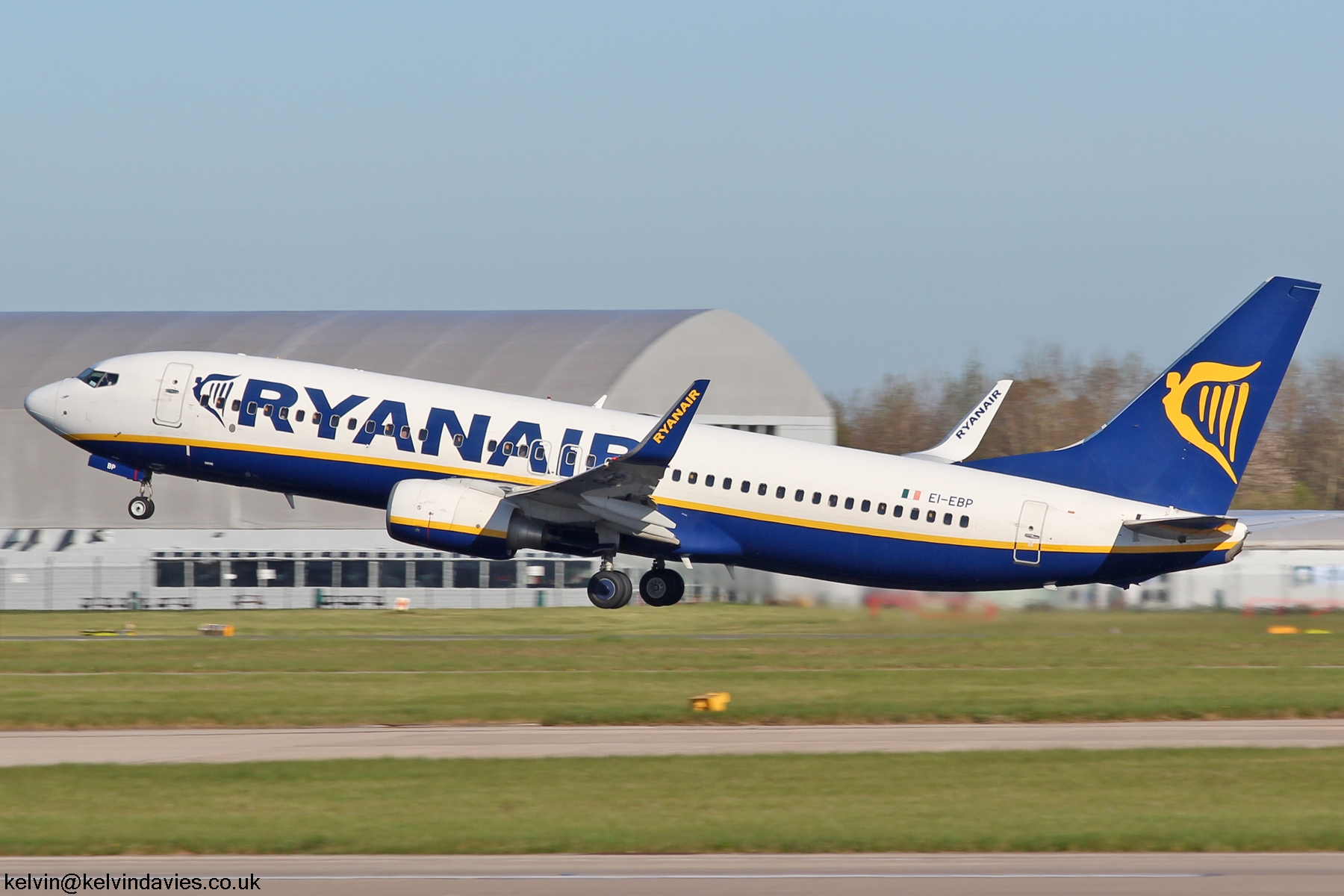 Ryanair 737NG EI-EPB